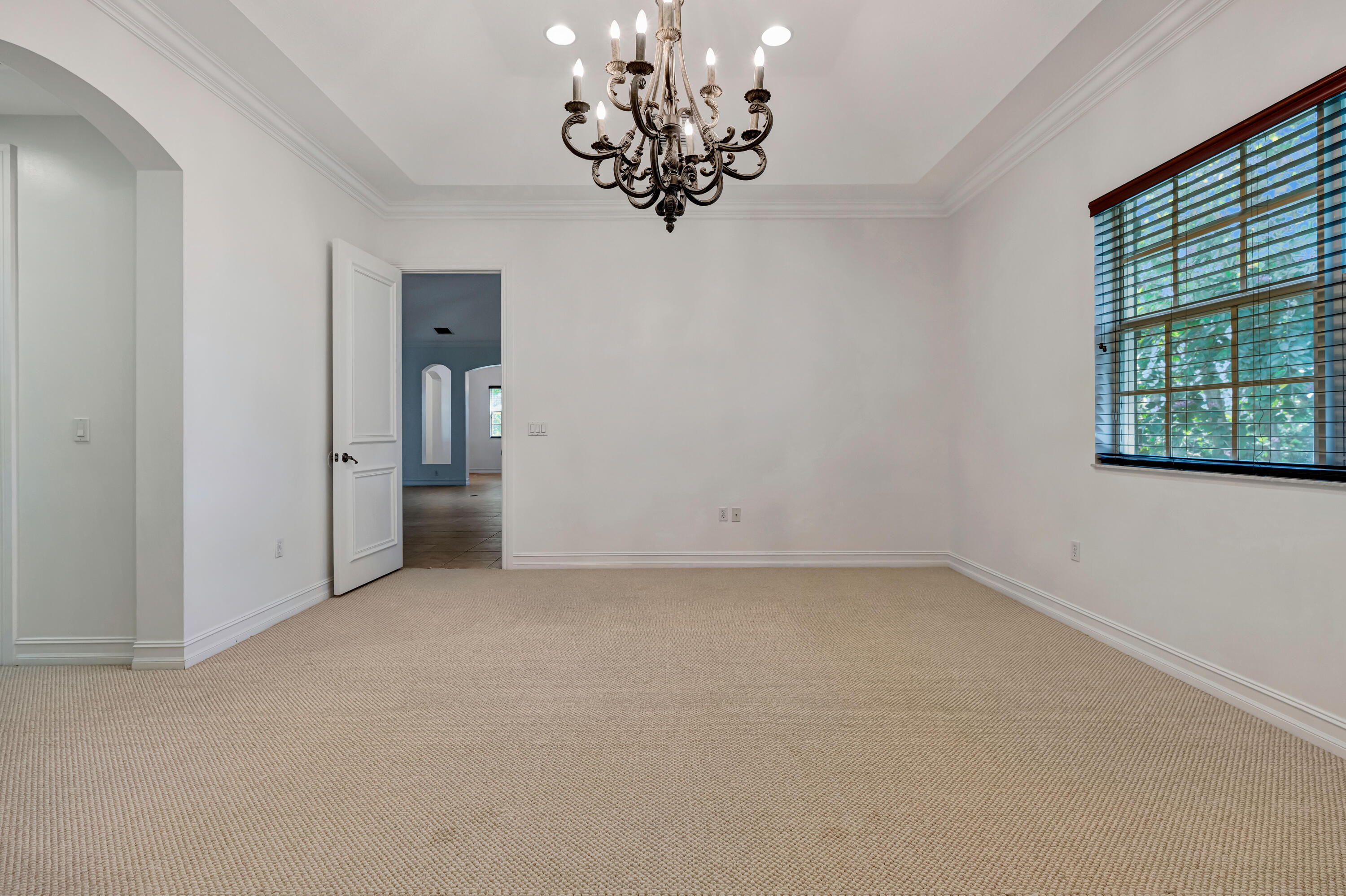 359 Chambord, Palm Beach Gardens FL 33410
