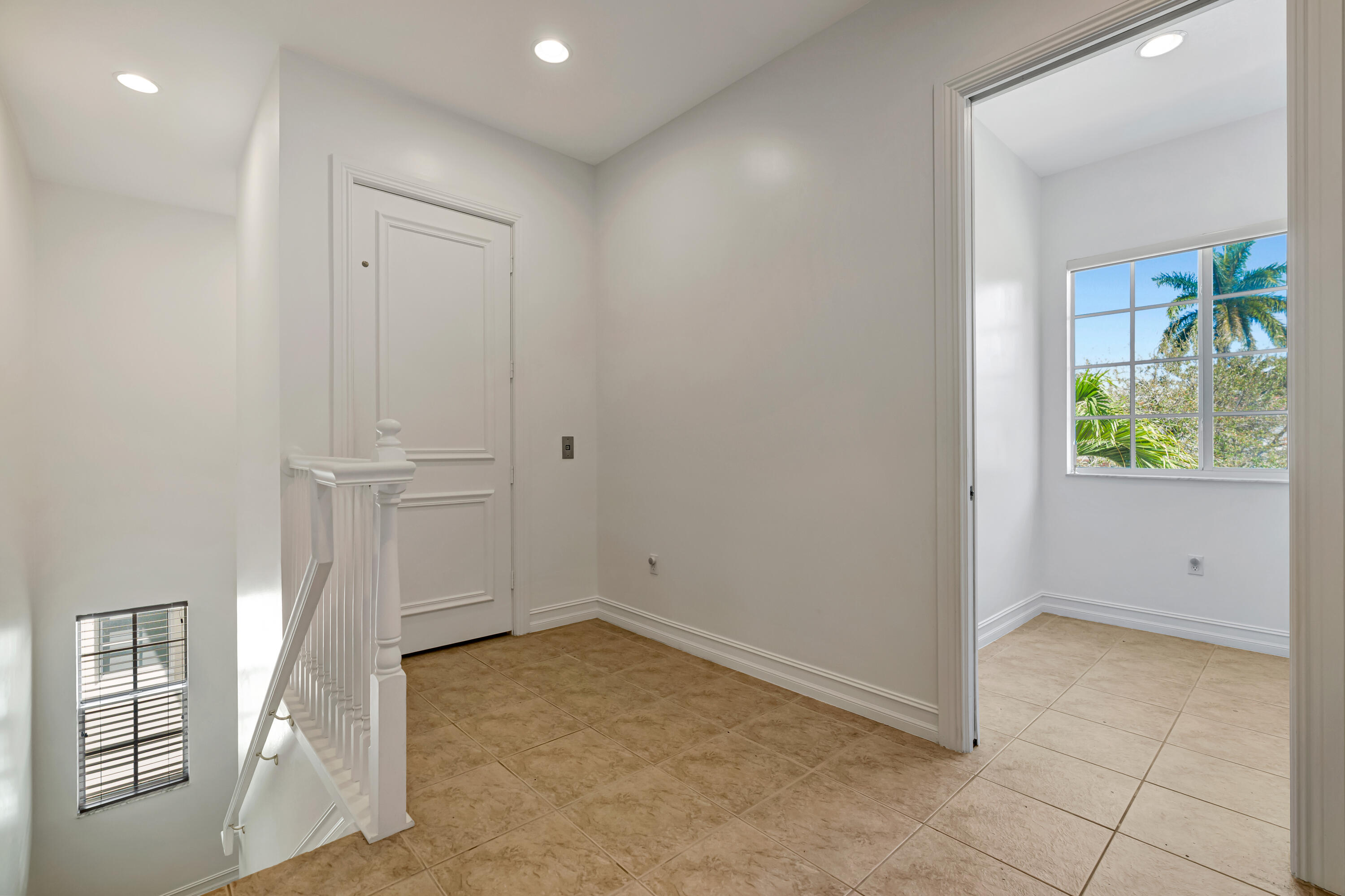 359 Chambord, Palm Beach Gardens FL 33410