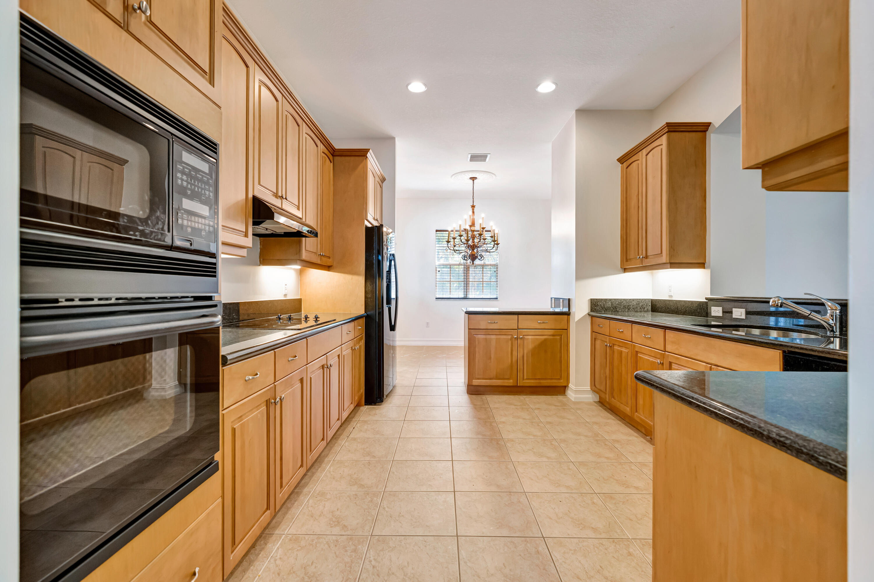 359 Chambord, Palm Beach Gardens FL 33410