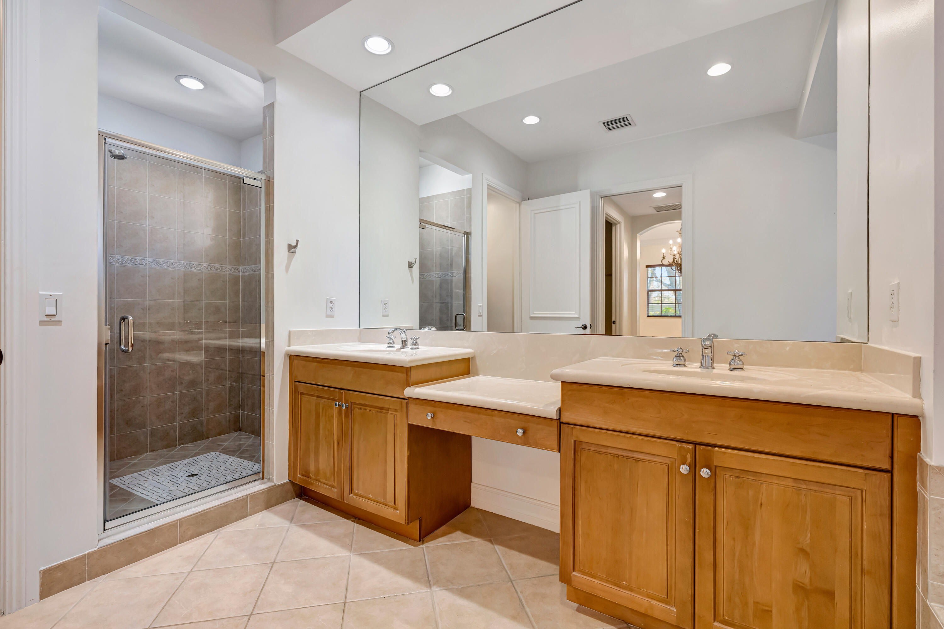 359 Chambord, Palm Beach Gardens FL 33410