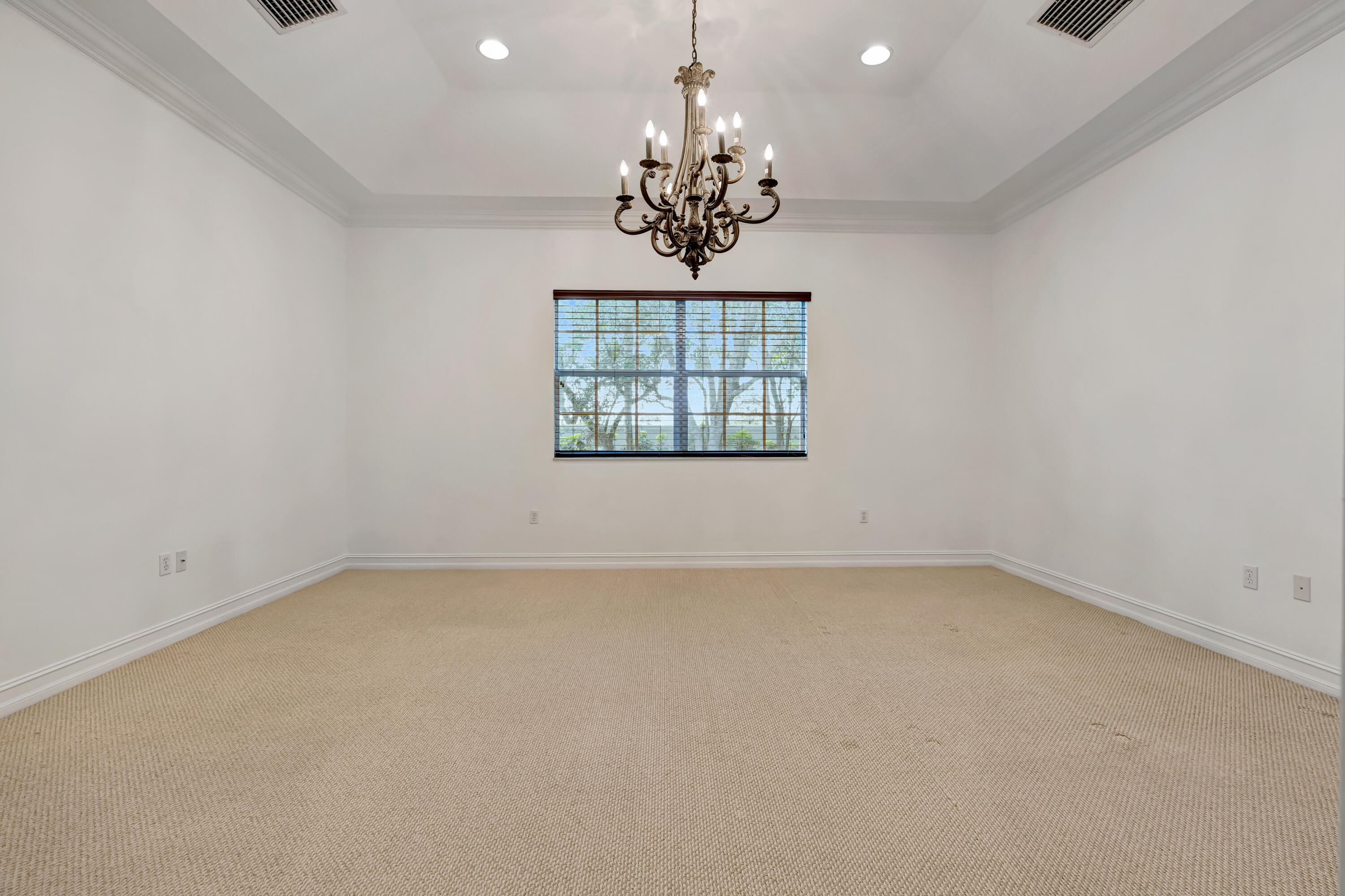359 Chambord, Palm Beach Gardens FL 33410