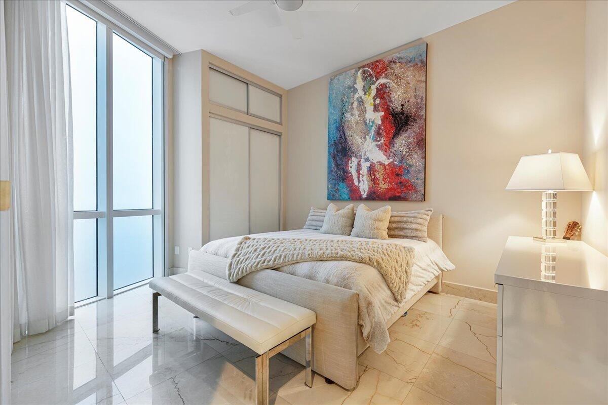 15901 Collins #3804, Sunny Isles Beach FL 33160