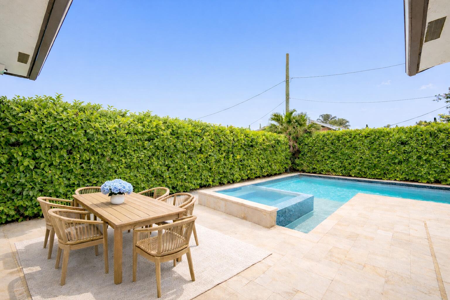 7606 S Olive, West Palm Beach FL 33405