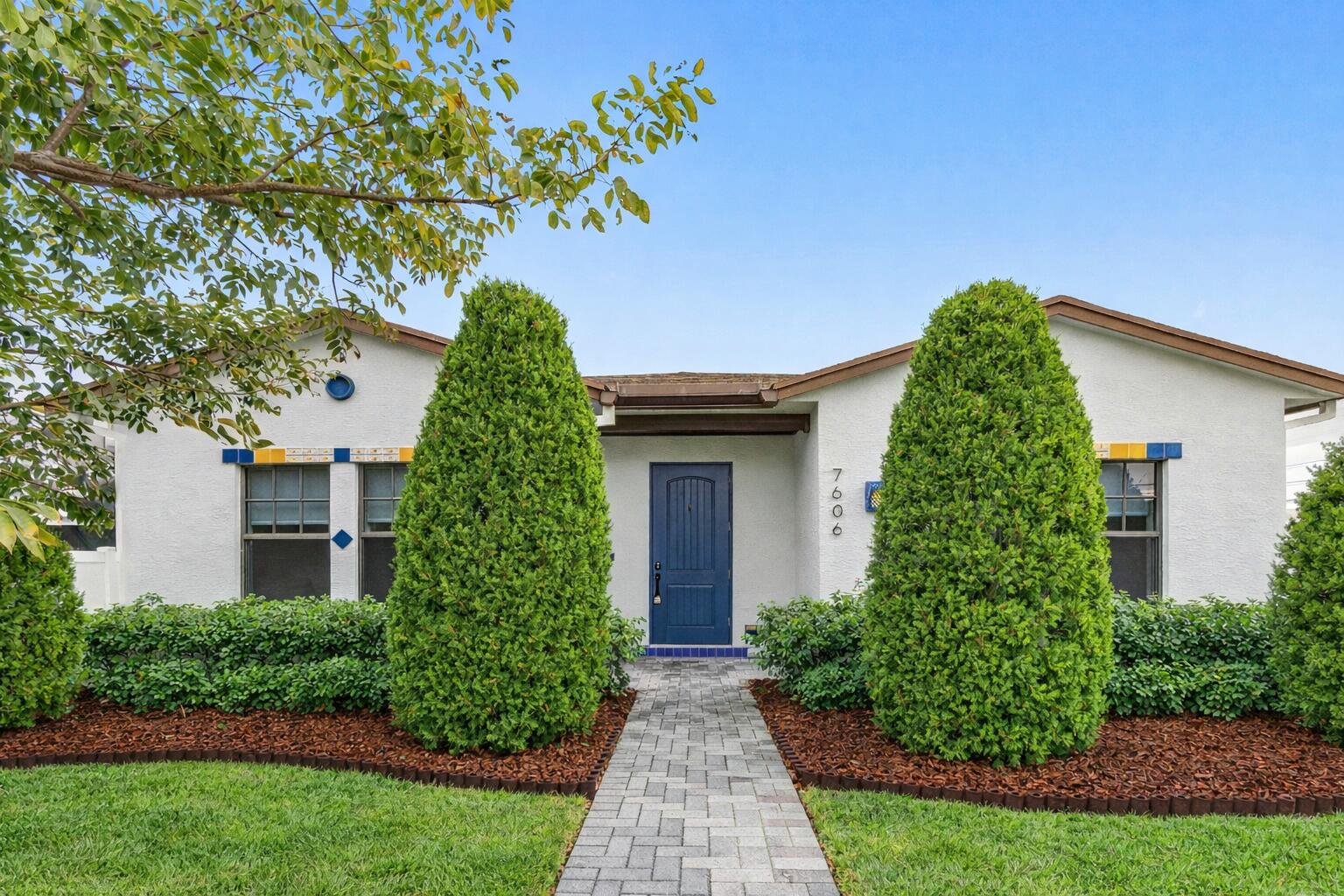 7606 S Olive, West Palm Beach FL 33405