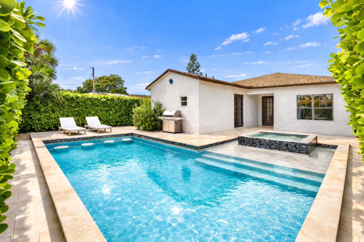 7606 S Olive, West Palm Beach FL 33405