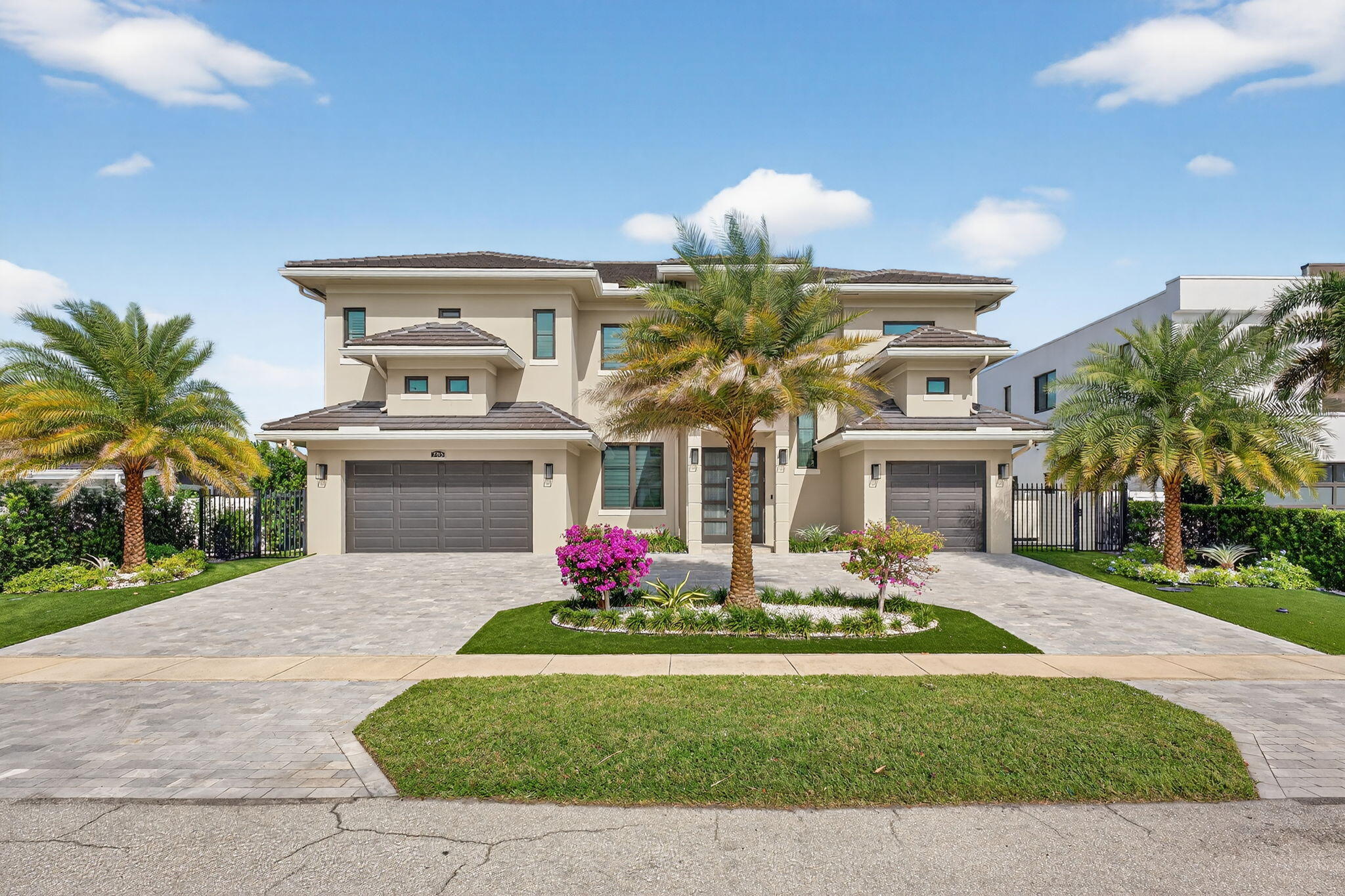 785 NE 70th, Boca Raton FL 33487