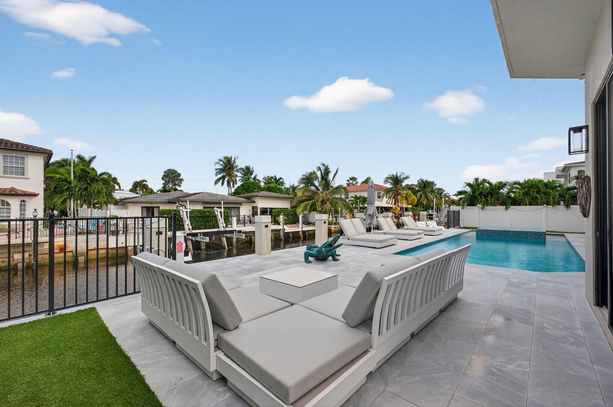 785 NE 70th, Boca Raton FL 33487