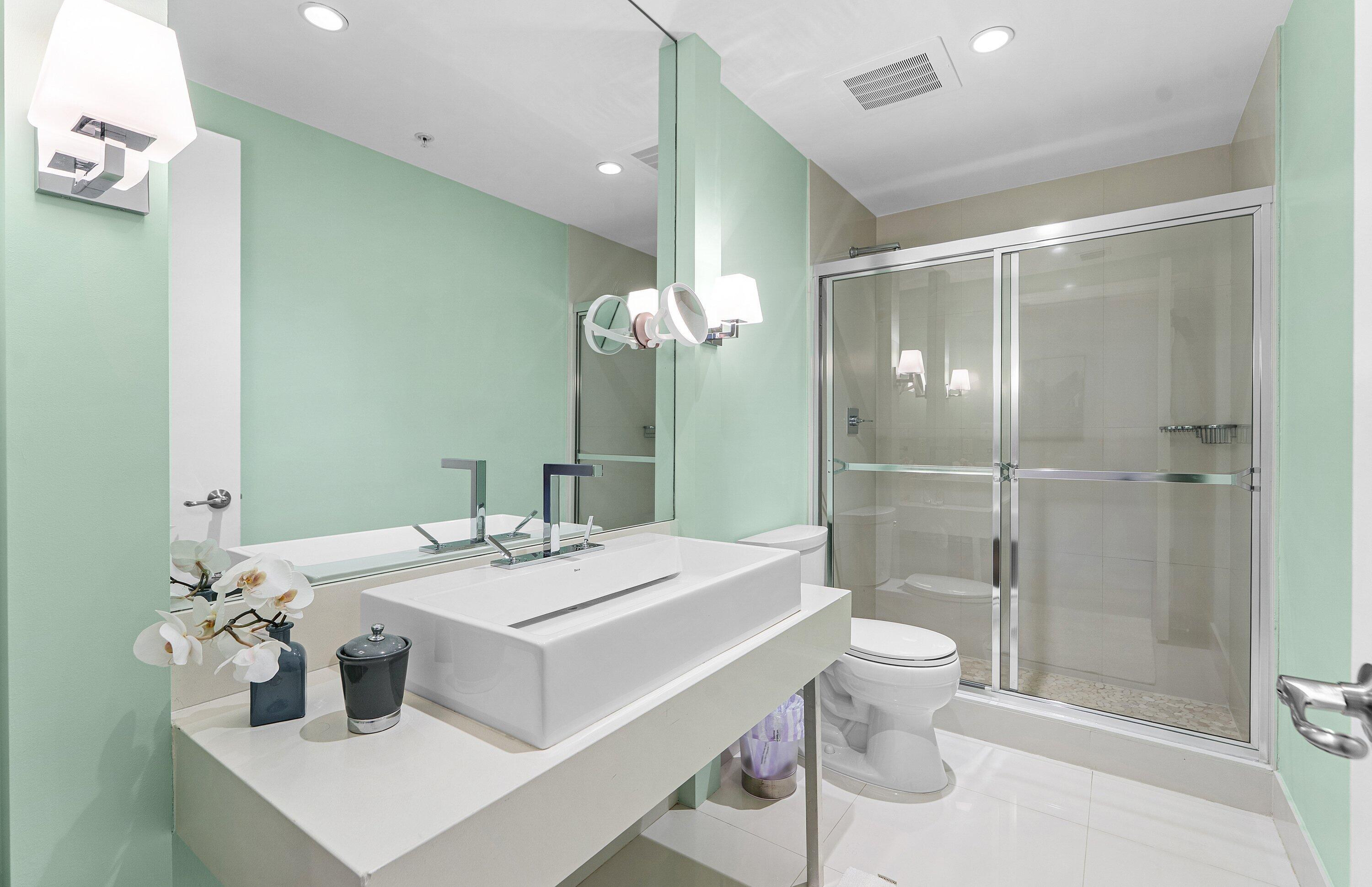 155 S Ocean #303, Palm Beach Shores FL 33404