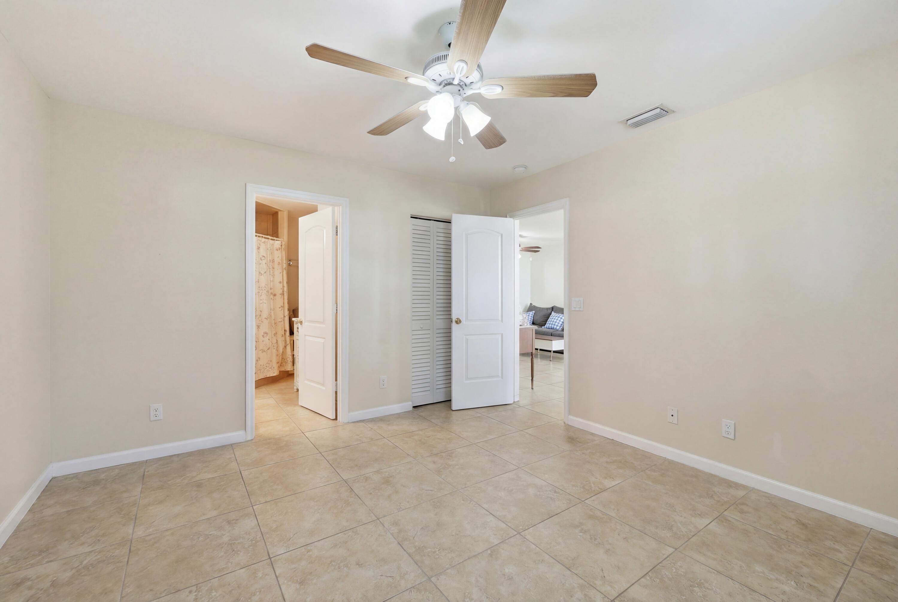 305 Circle, Jupiter FL 33458