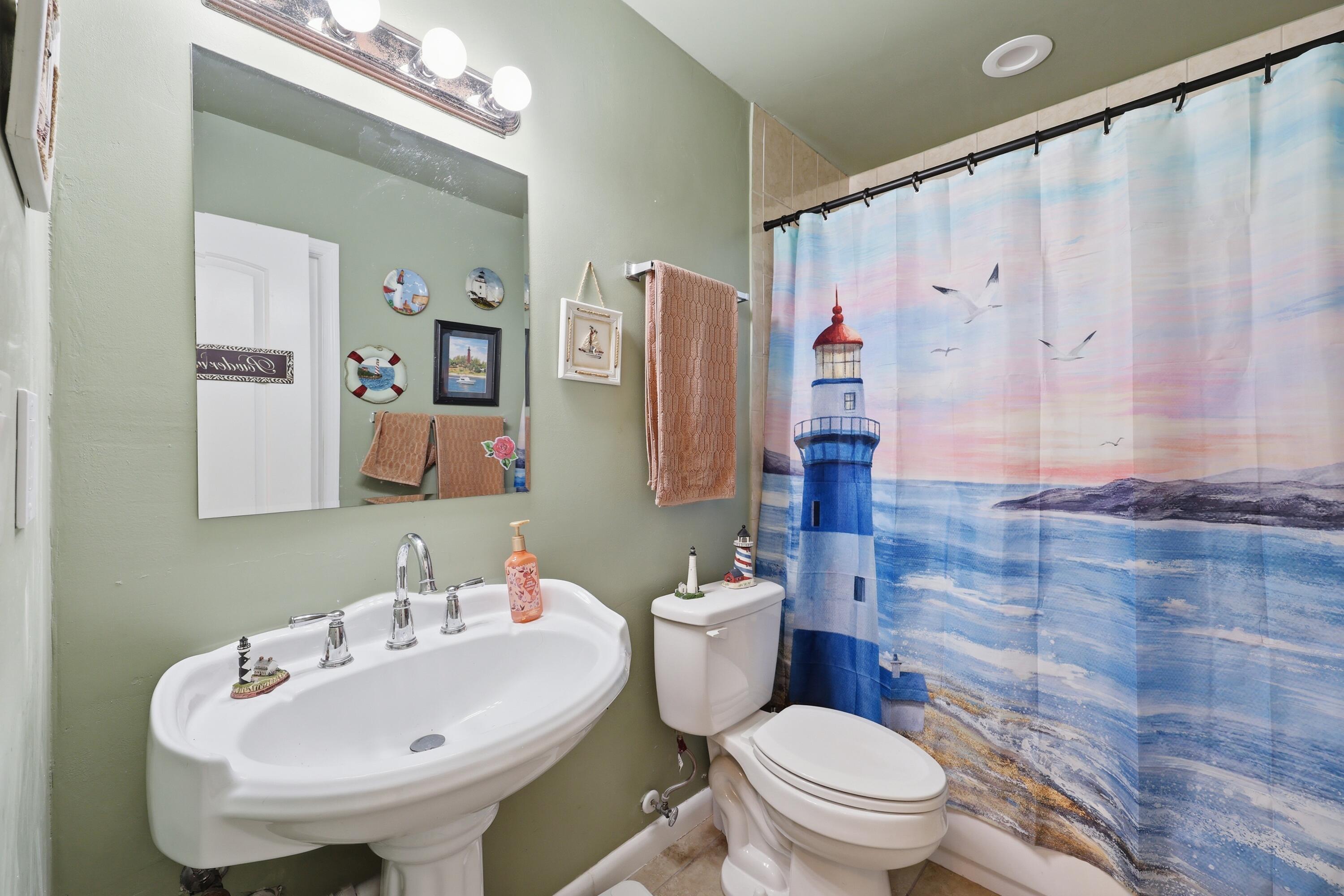 305 Circle, Jupiter FL 33458