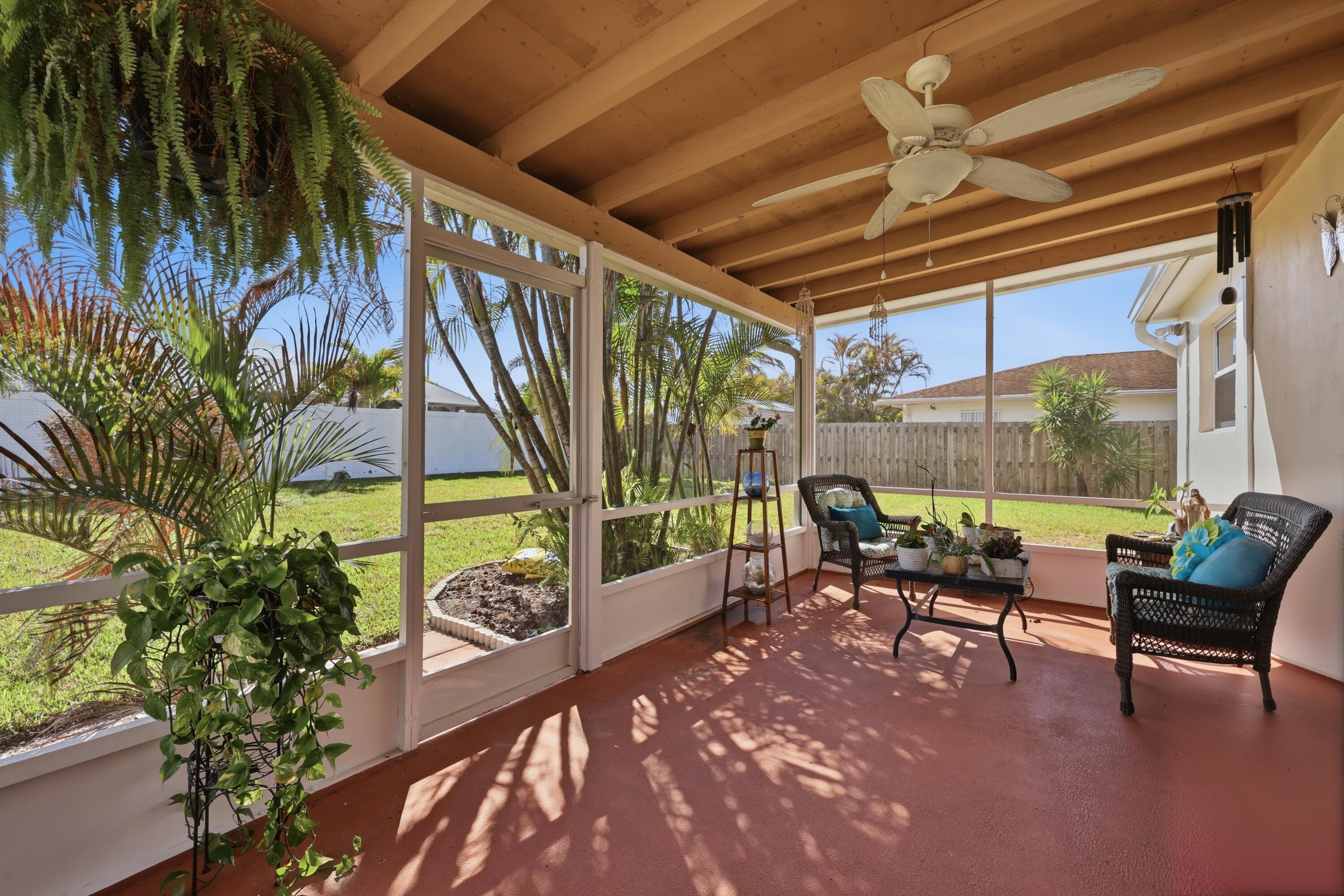 305 Circle, Jupiter FL 33458