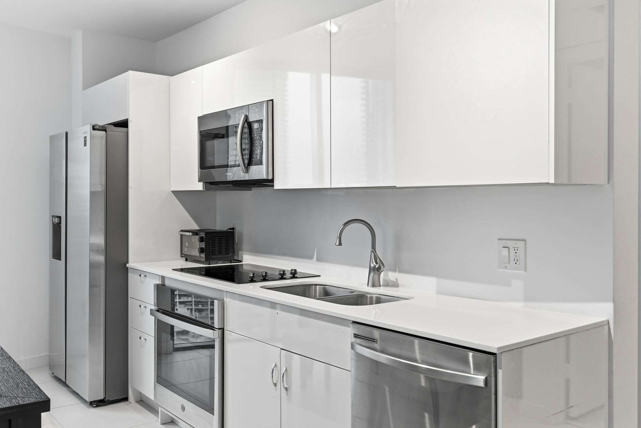 31 SE 6th #2601, Miami FL 33131