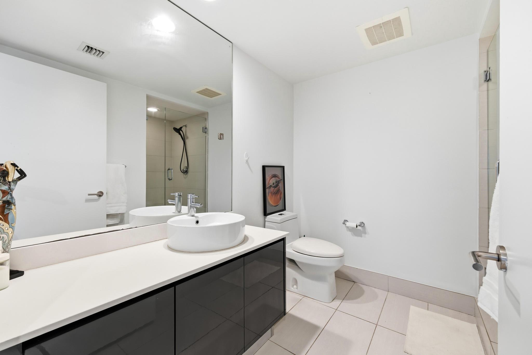 31 SE 6th #2601, Miami FL 33131
