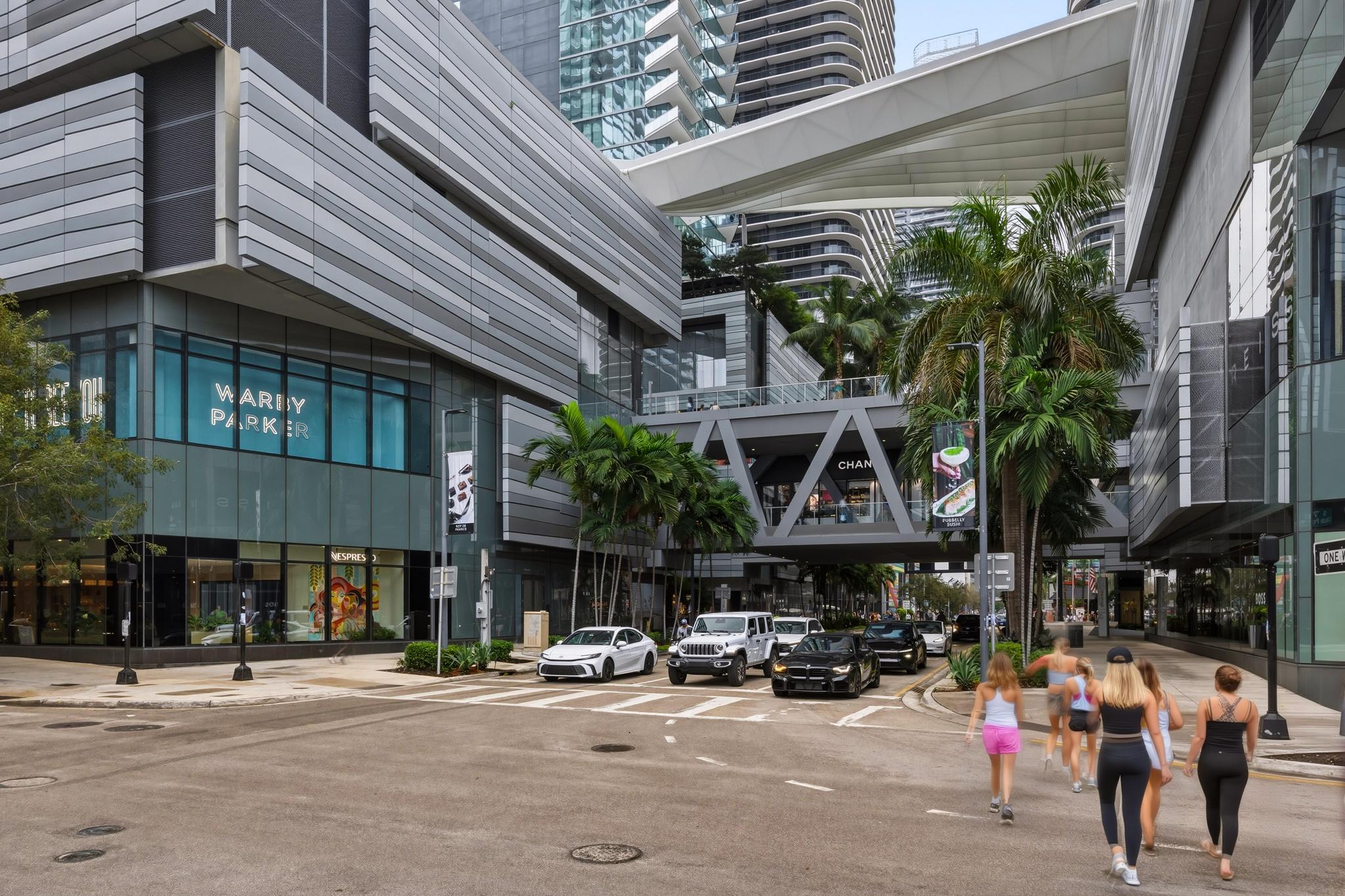 31 SE 6th #2601, Miami FL 33131