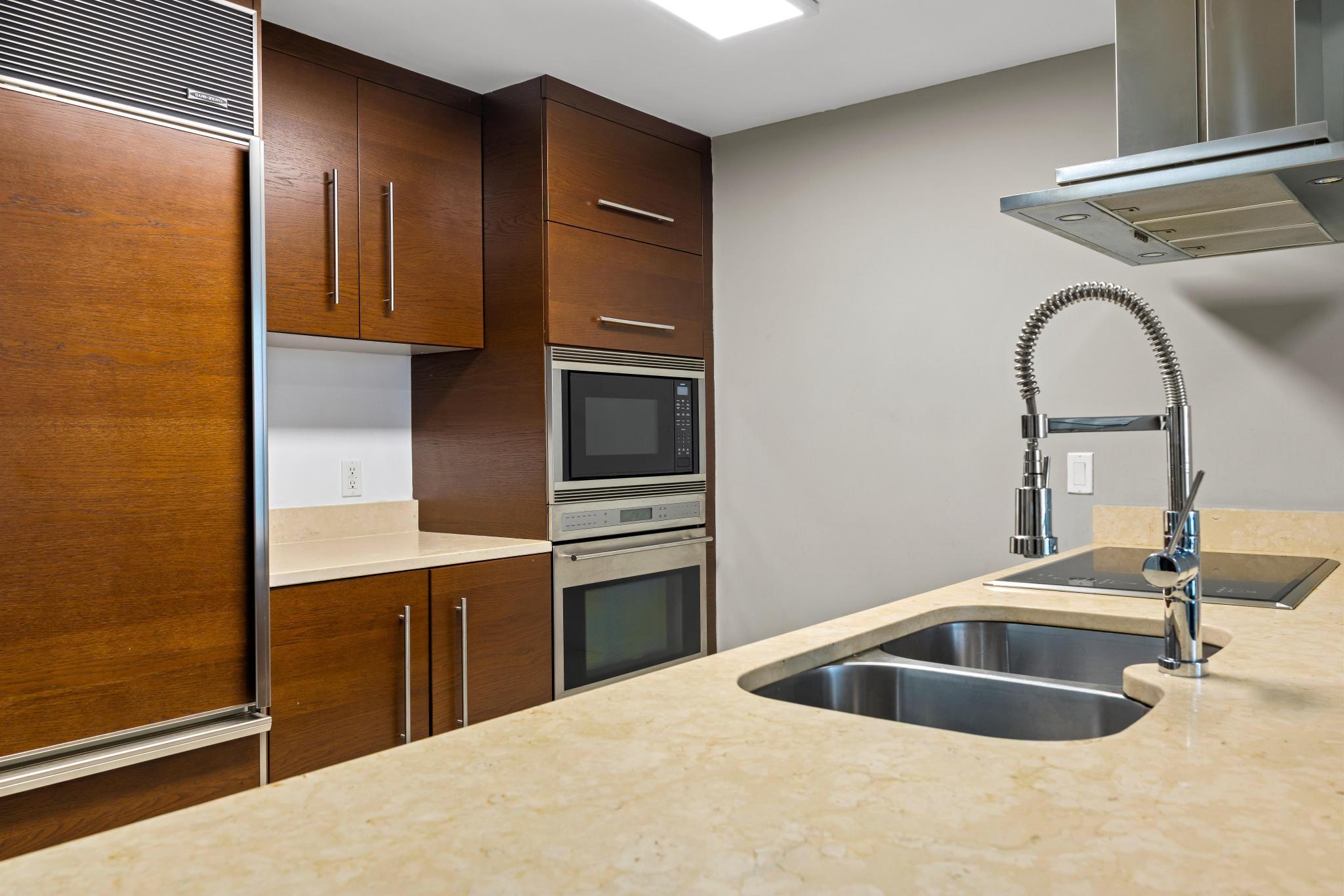 485 Brickell #2506, Miami FL 33131