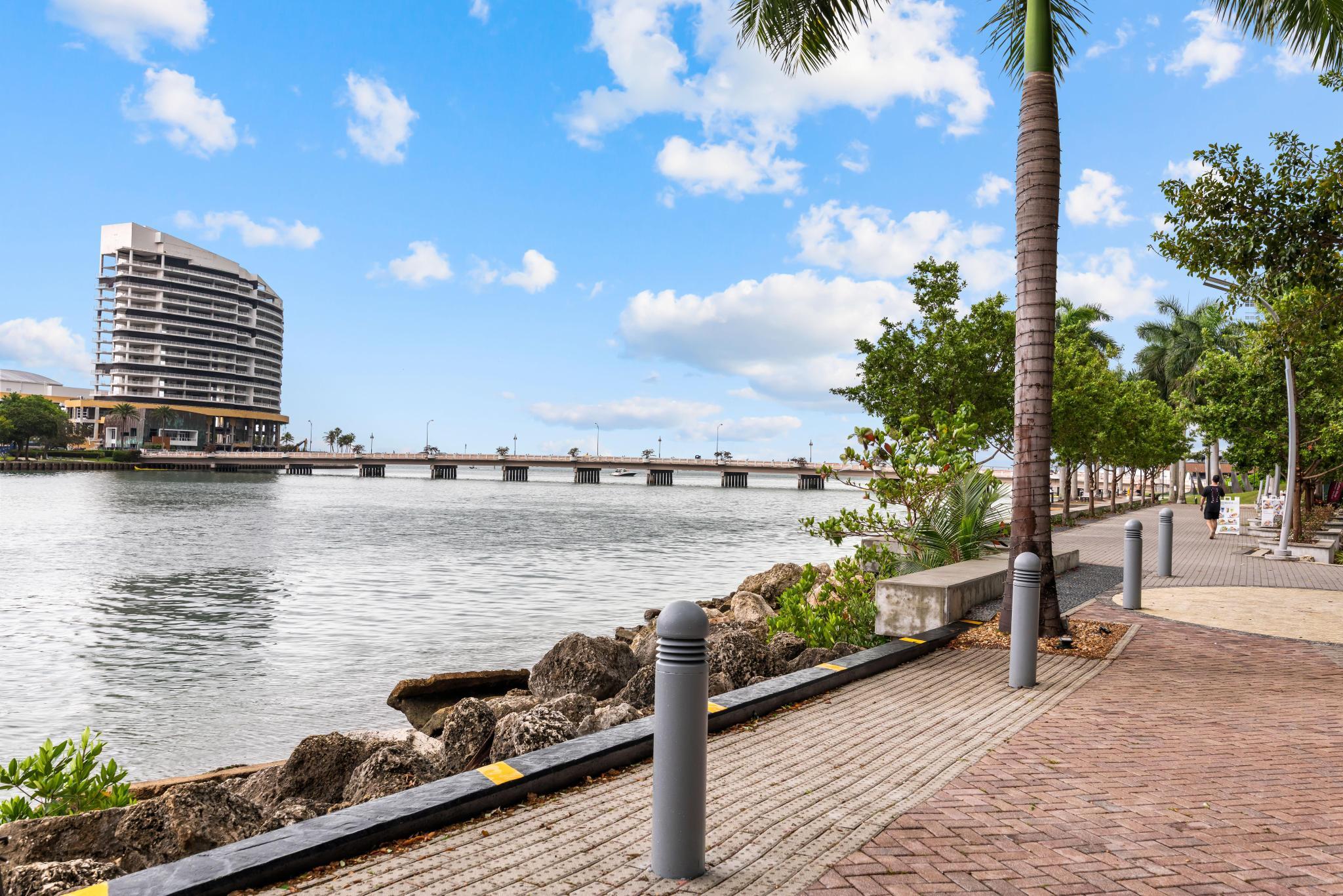 485 Brickell #2506, Miami FL 33131