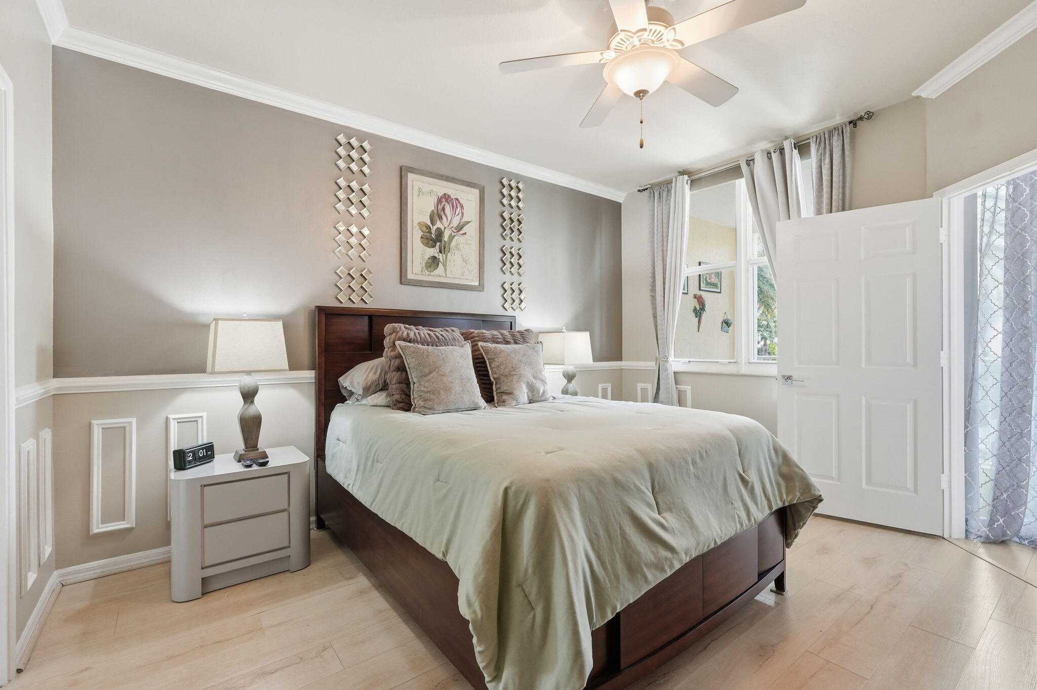 802 W Windward #304, Lantana FL 33462