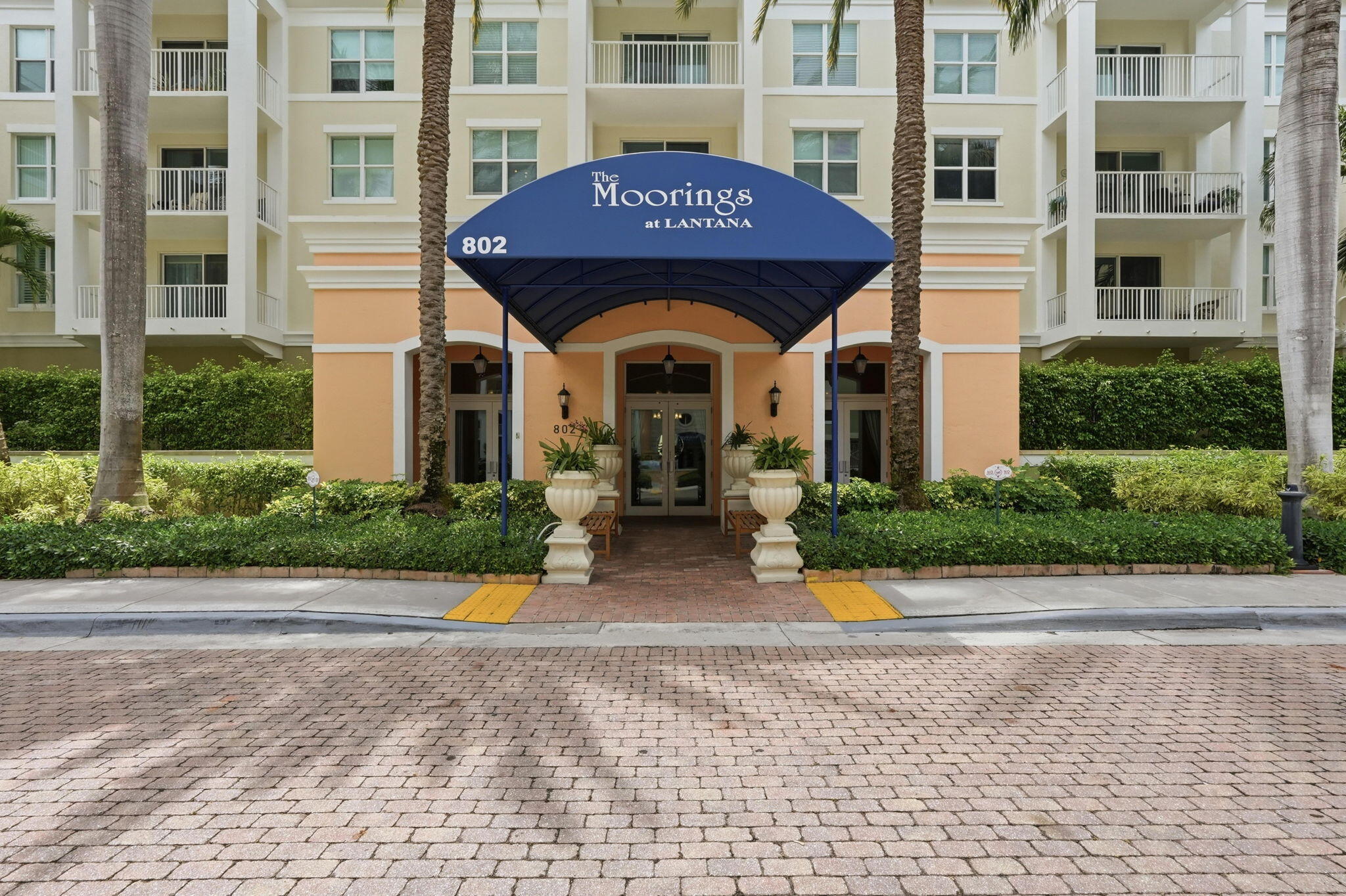 802 W Windward #304, Lantana FL 33462