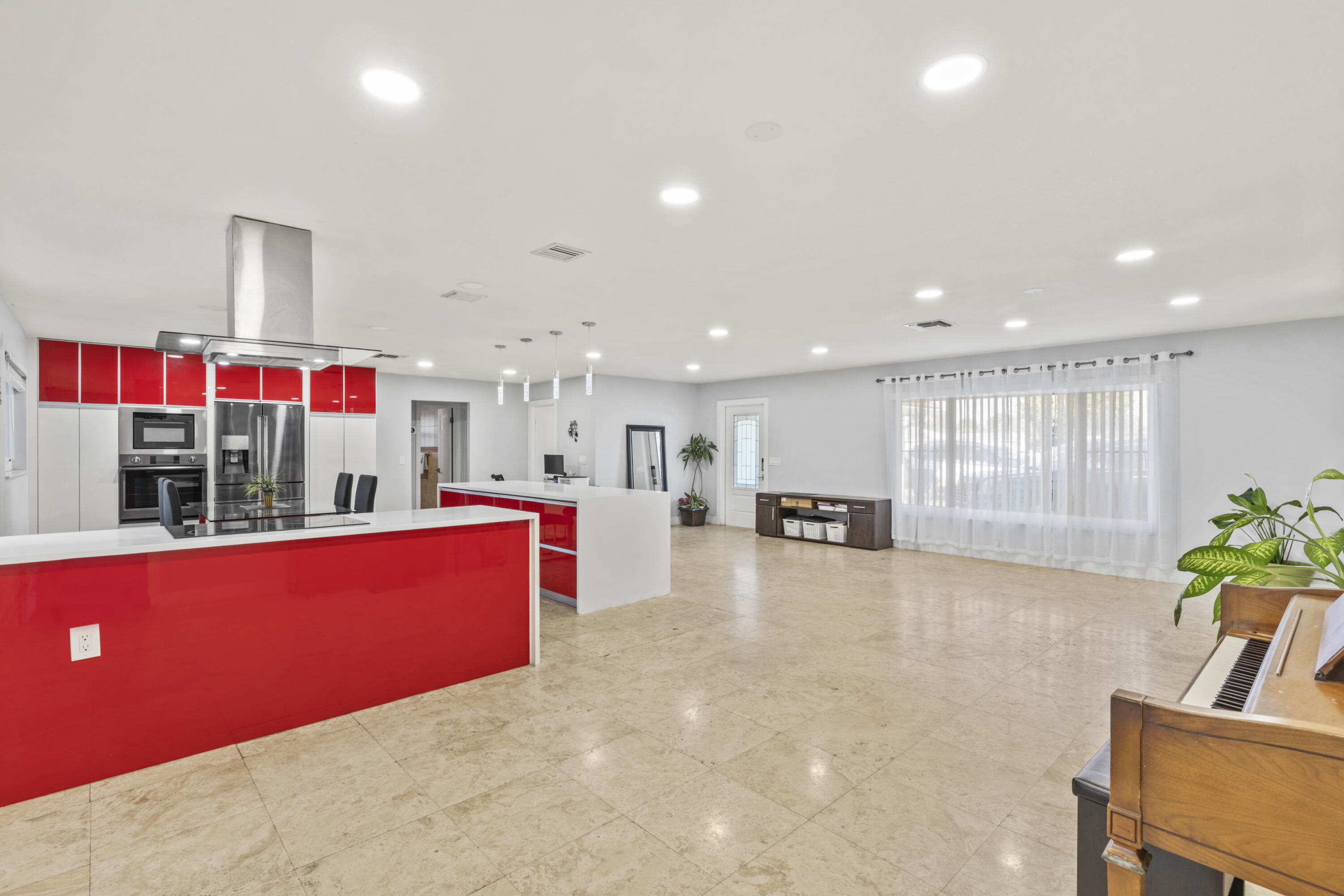 8361 Wilton, Lake Clarke Shores FL 33406