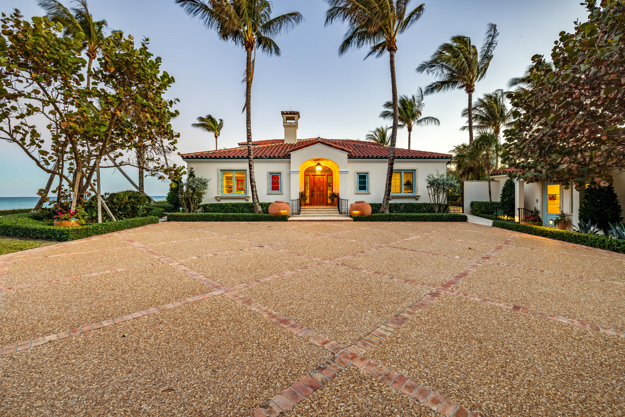 183 S Beach, Jupiter Island FL 33455