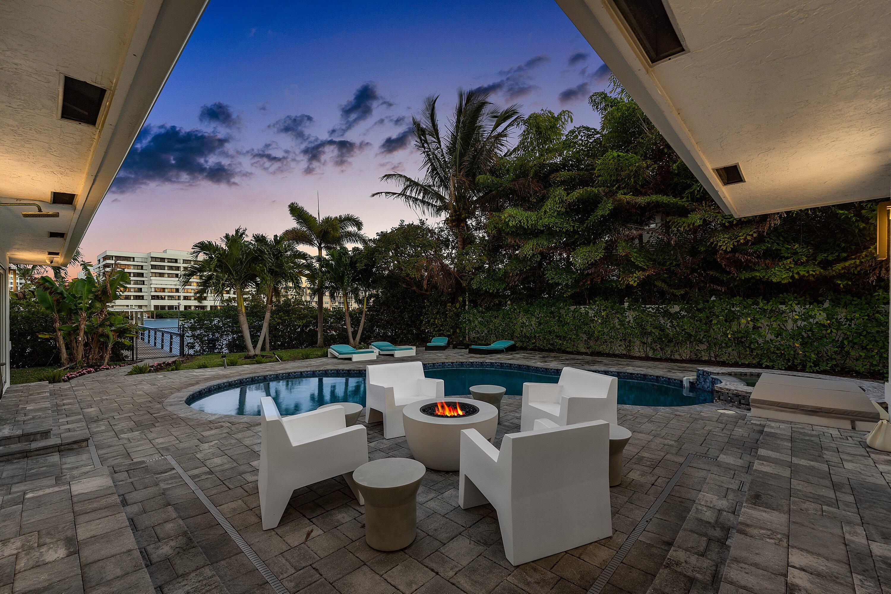 820 N Atlantic, Lantana FL 33462