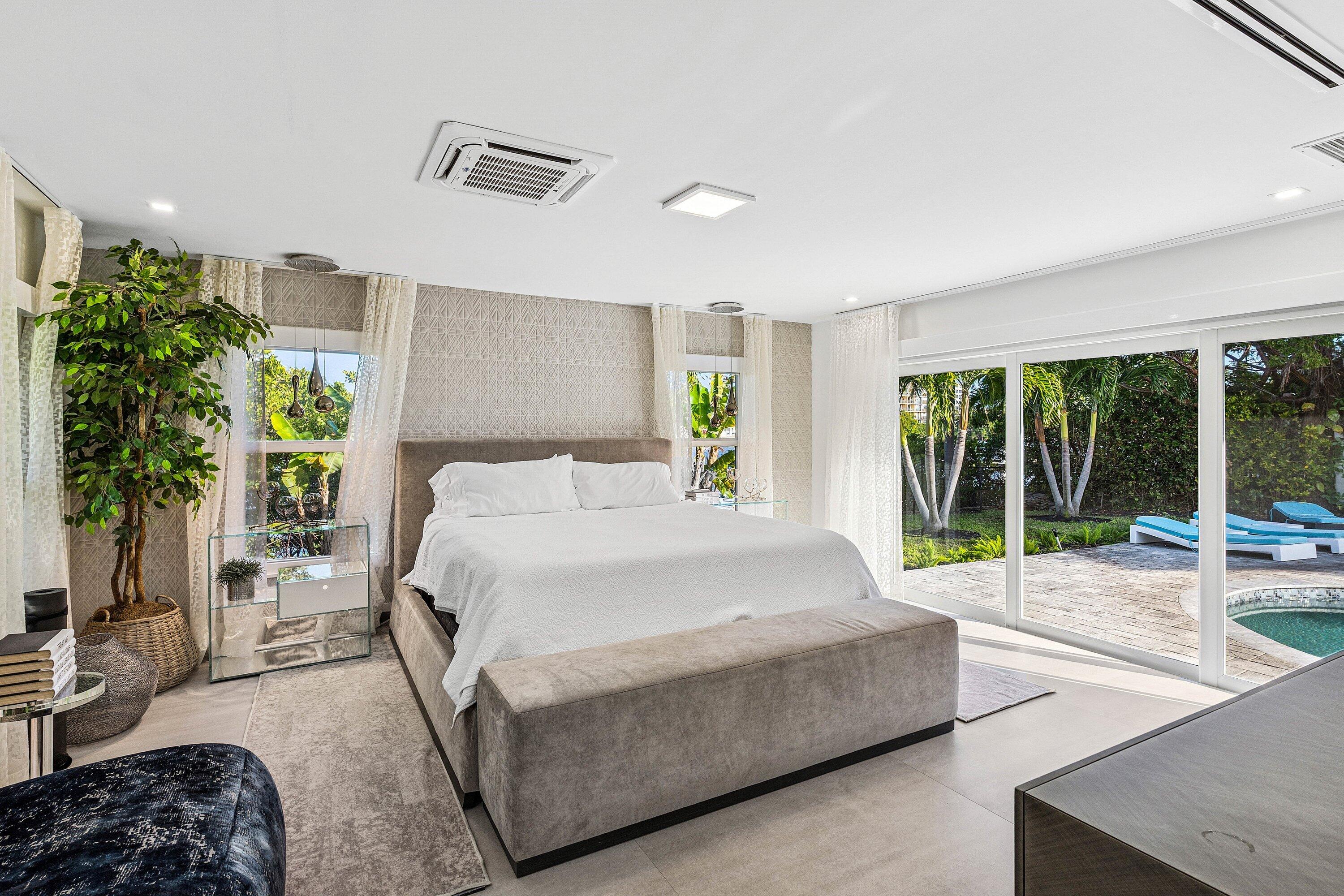 820 N Atlantic, Lantana FL 33462