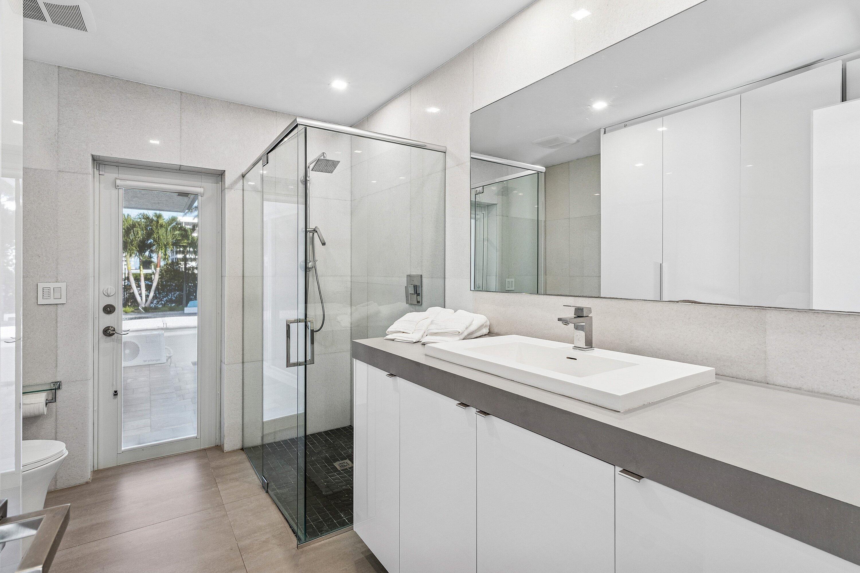 820 N Atlantic, Lantana FL 33462