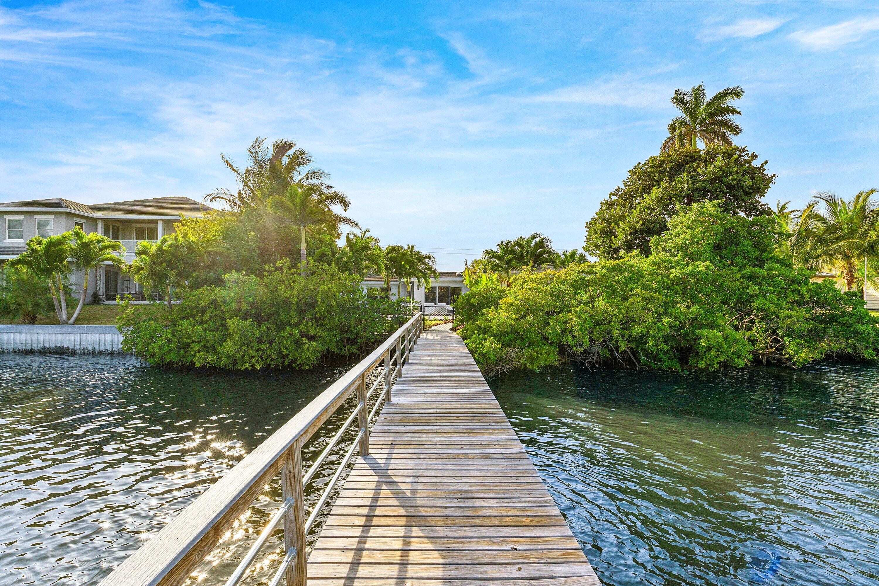 820 N Atlantic, Lantana FL 33462