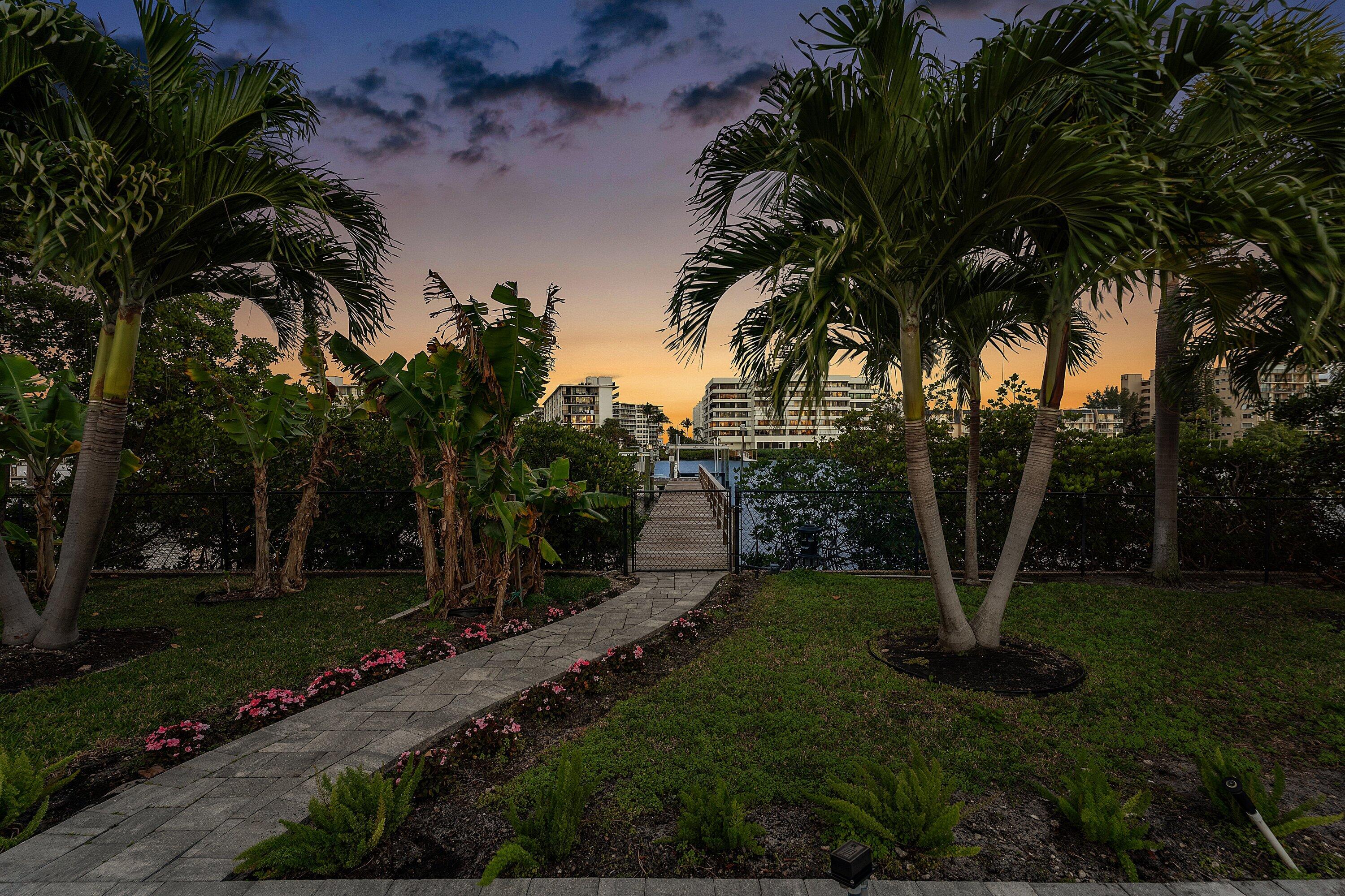 820 N Atlantic, Lantana FL 33462