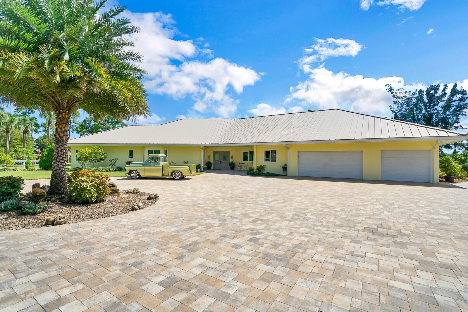 6624 Dillman, Greenacres FL 33413