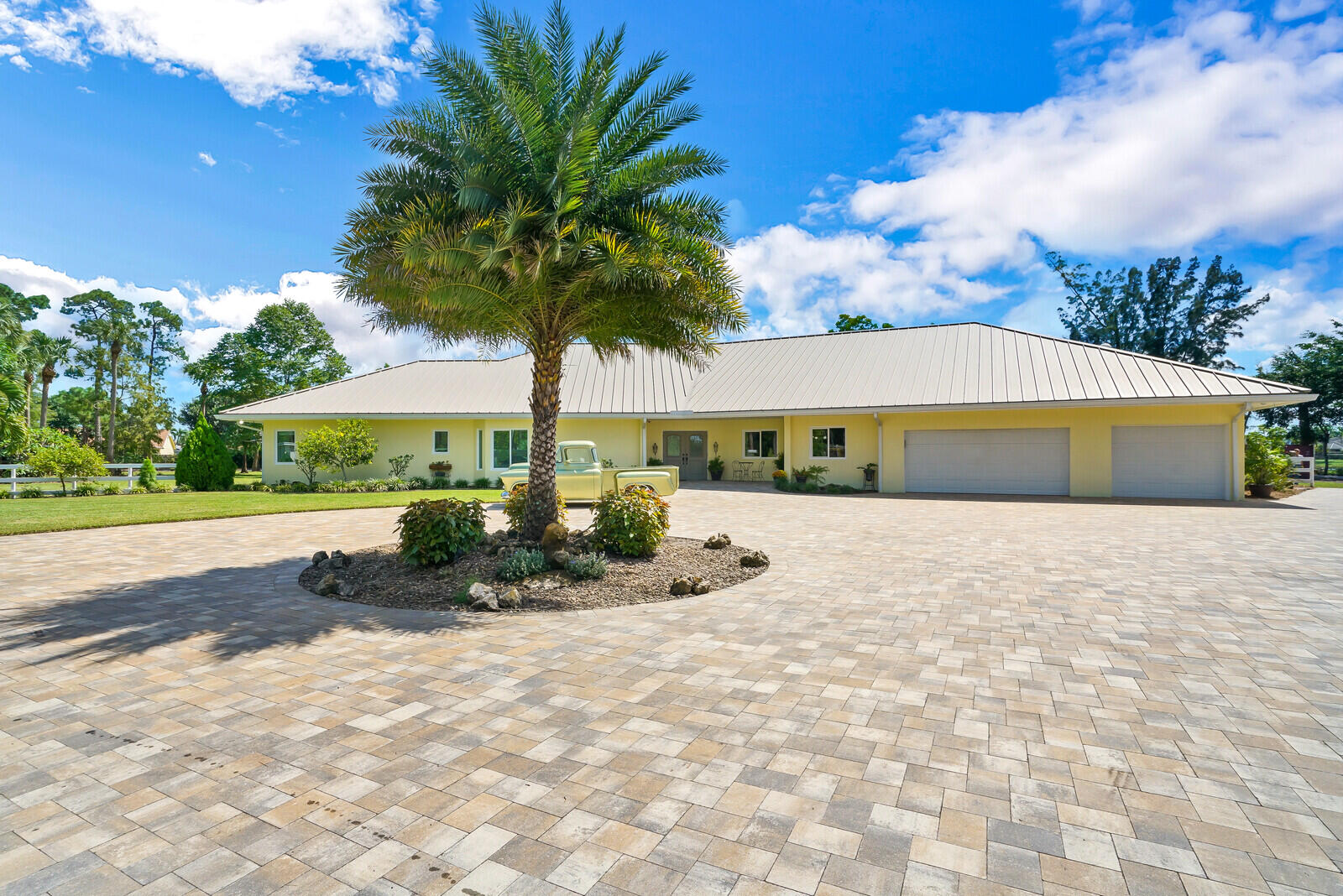 6624 Dillman, Greenacres FL 33413