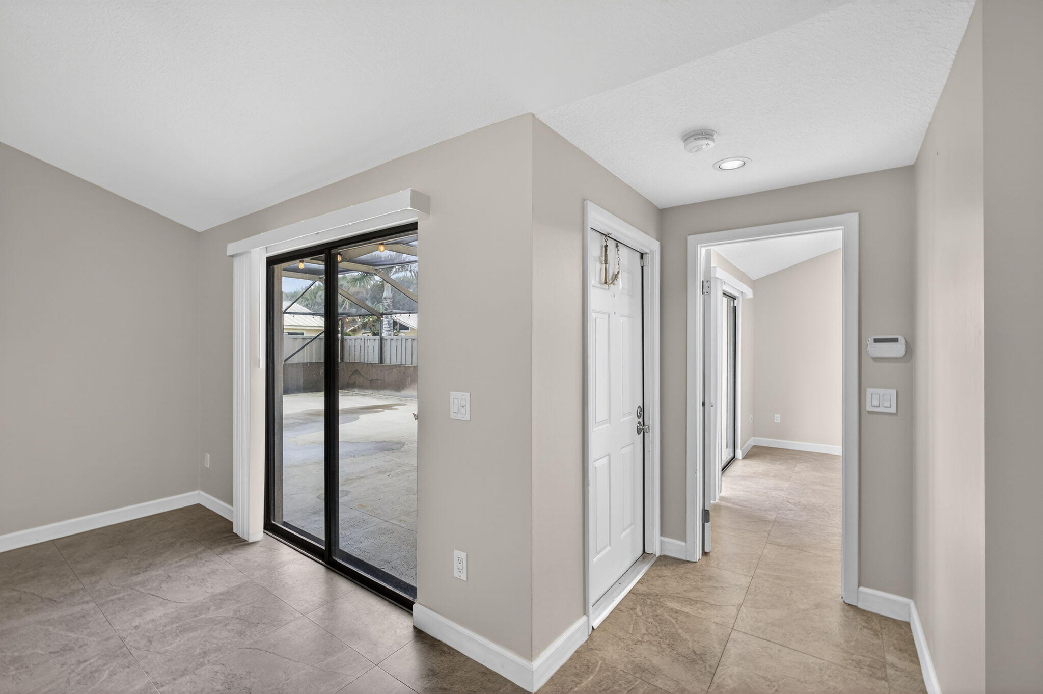 5258 Eagle Lake, Palm Beach Gardens FL 33418