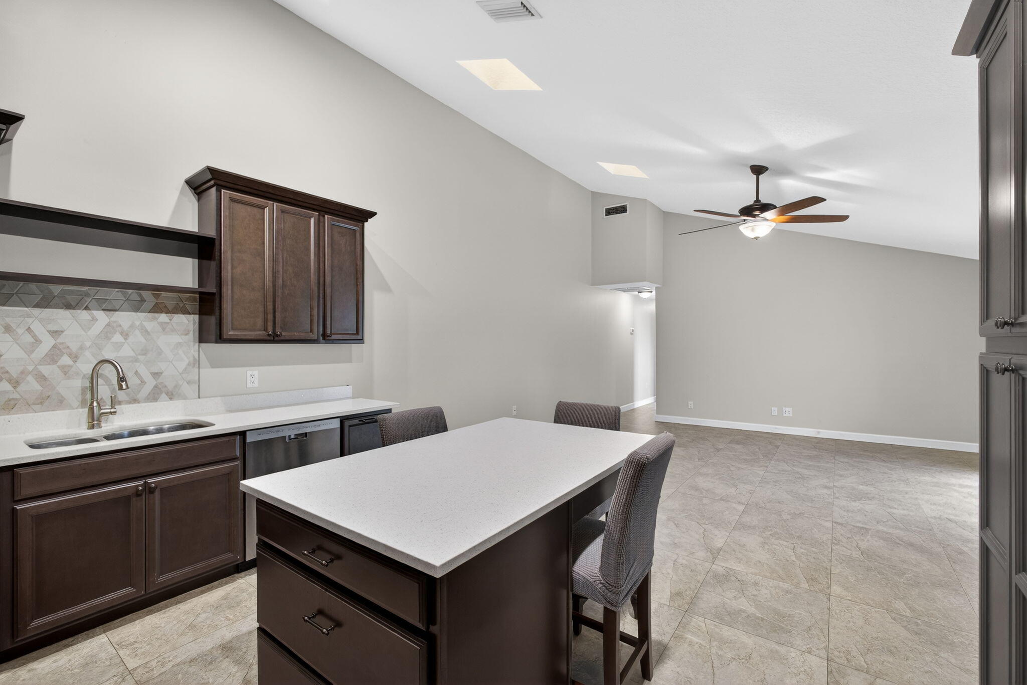 5258 Eagle Lake, Palm Beach Gardens FL 33418