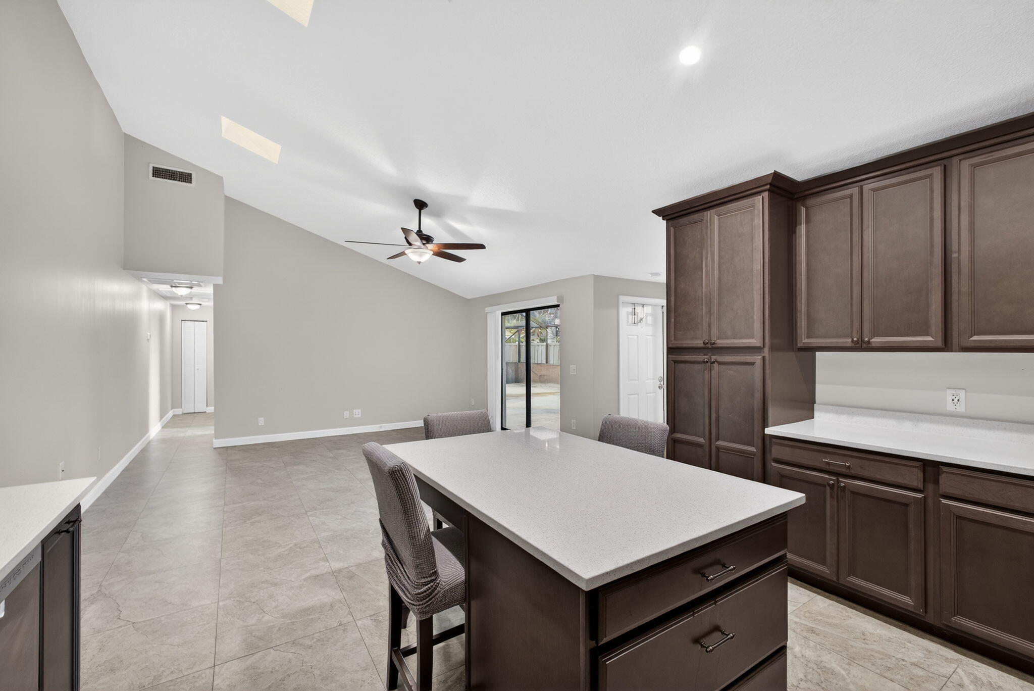 5258 Eagle Lake, Palm Beach Gardens FL 33418