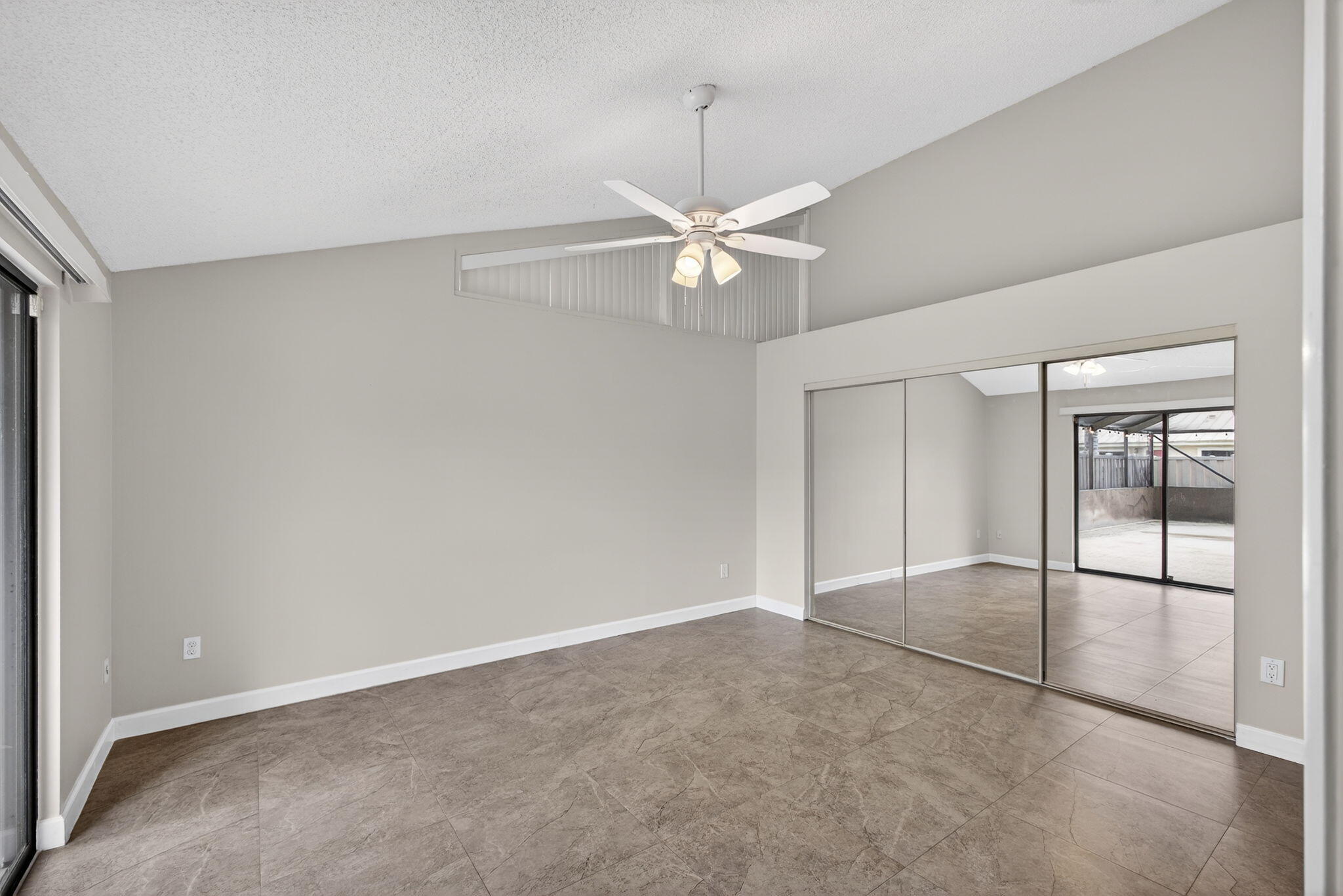 5258 Eagle Lake, Palm Beach Gardens FL 33418