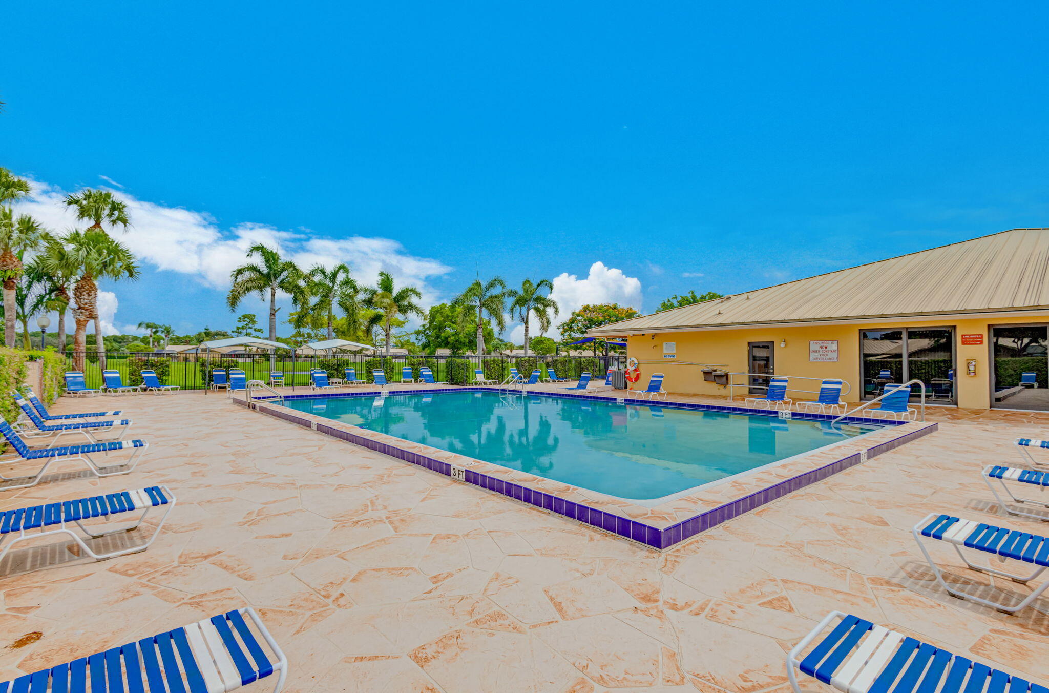 5258 Eagle Lake, Palm Beach Gardens FL 33418