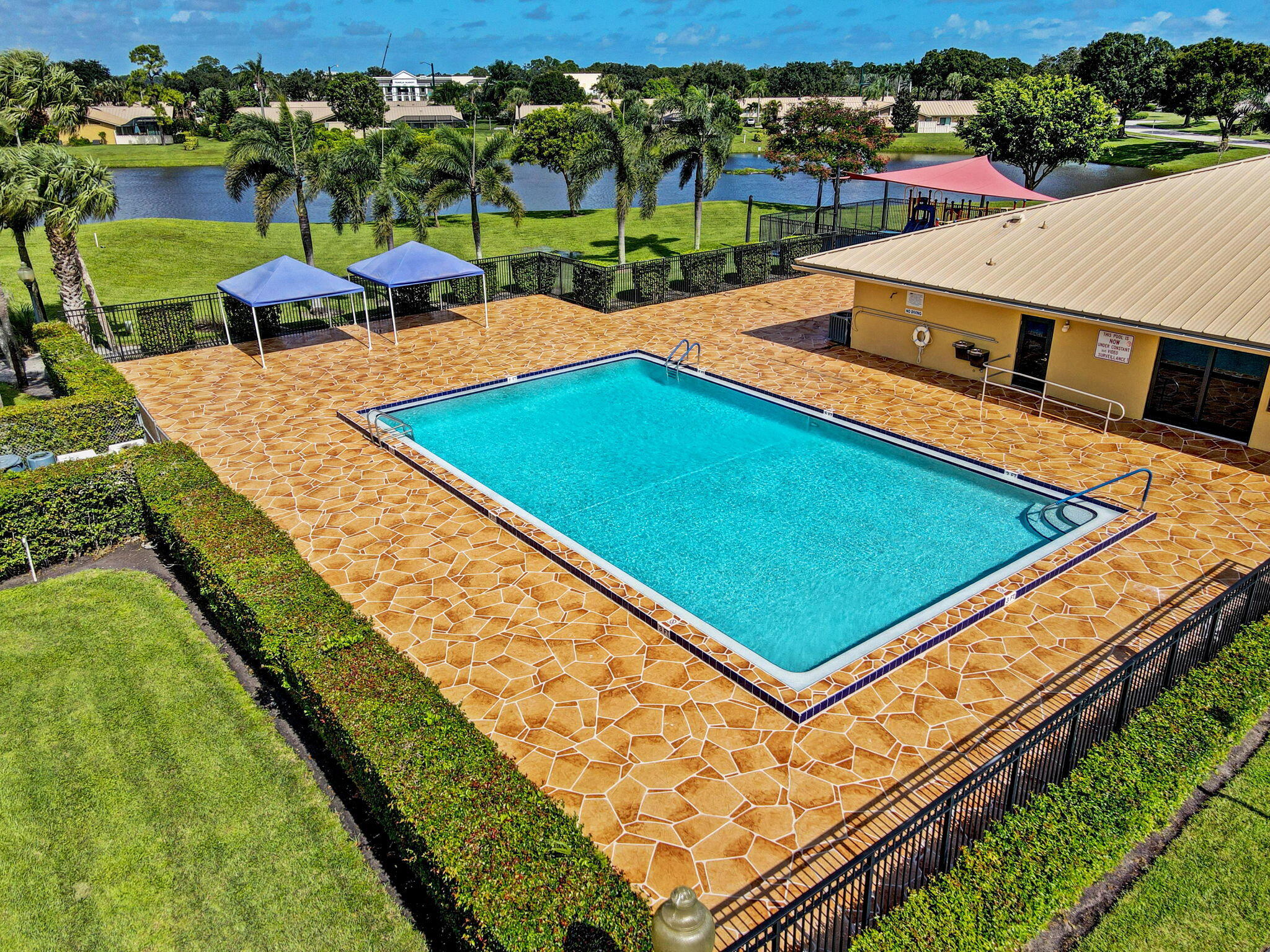 5258 Eagle Lake, Palm Beach Gardens FL 33418