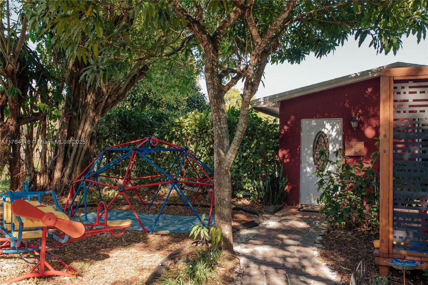 12301 SW 107th, Miami FL 33176