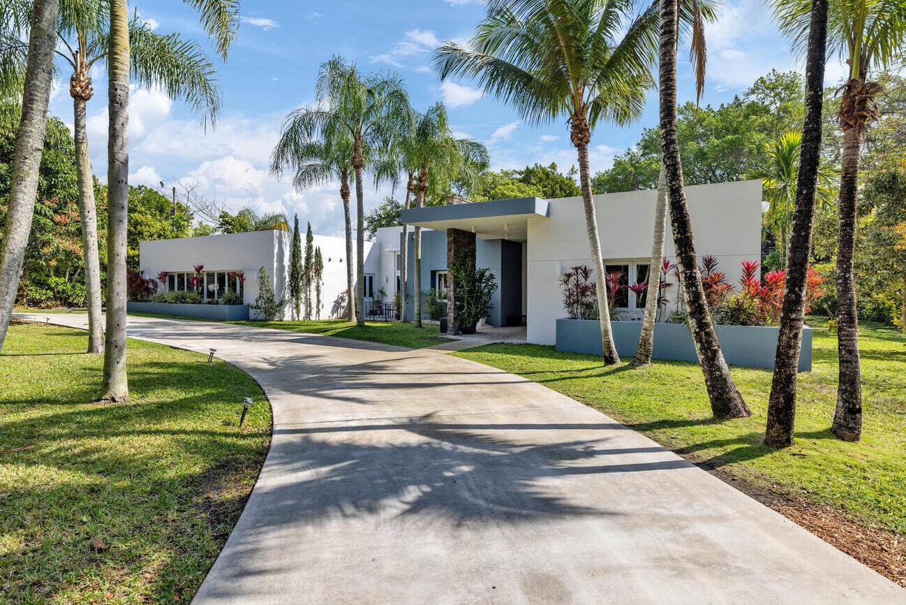 12301 SW 107th, Miami FL 33176