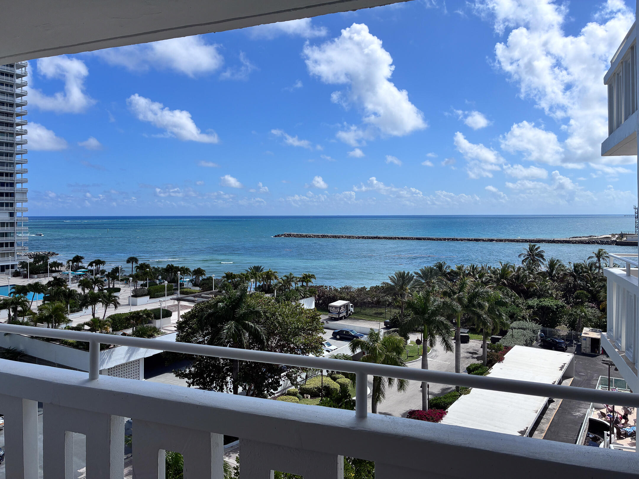 2000 S Ocean #810, Fort Lauderdale FL 33316