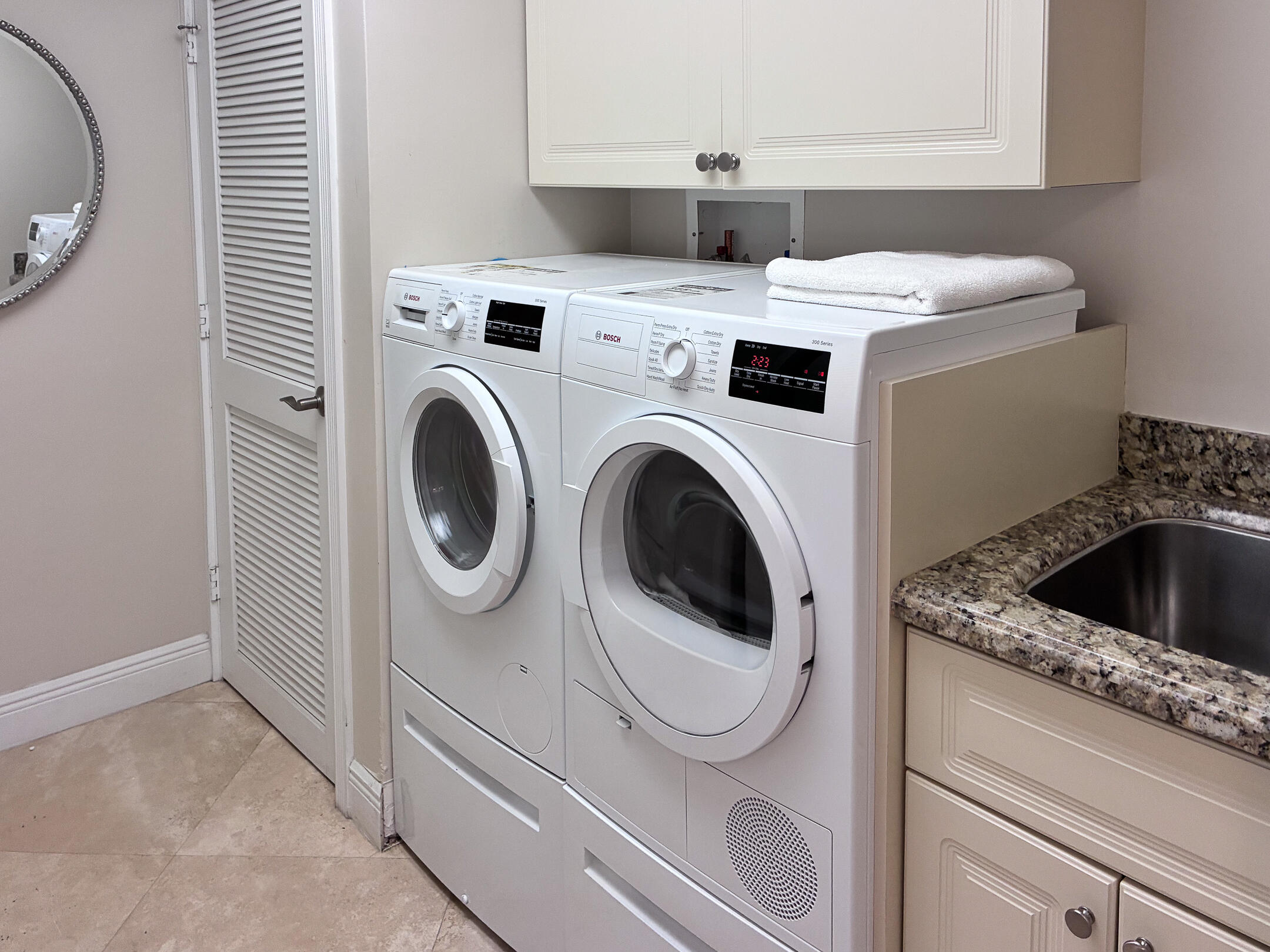 2000 S Ocean #810, Fort Lauderdale FL 33316