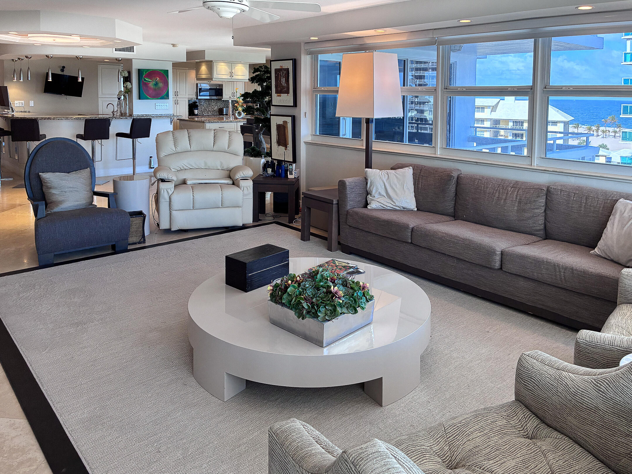 2000 S Ocean #810, Fort Lauderdale FL 33316