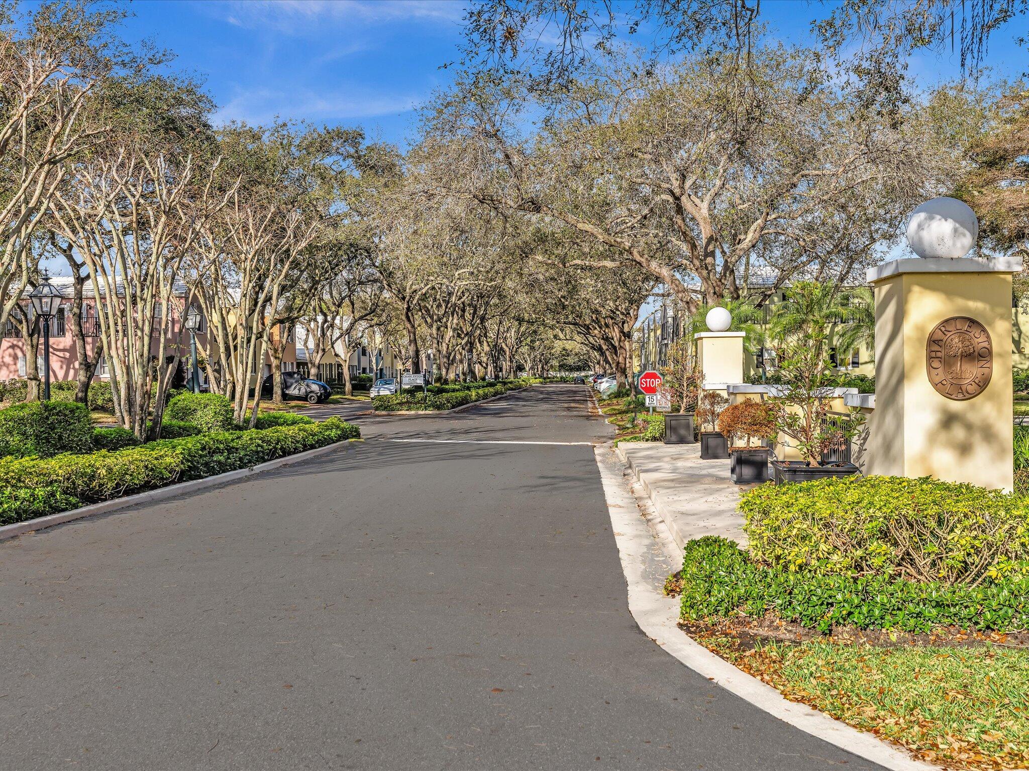 5883 Michaux, Boca Raton FL 33433