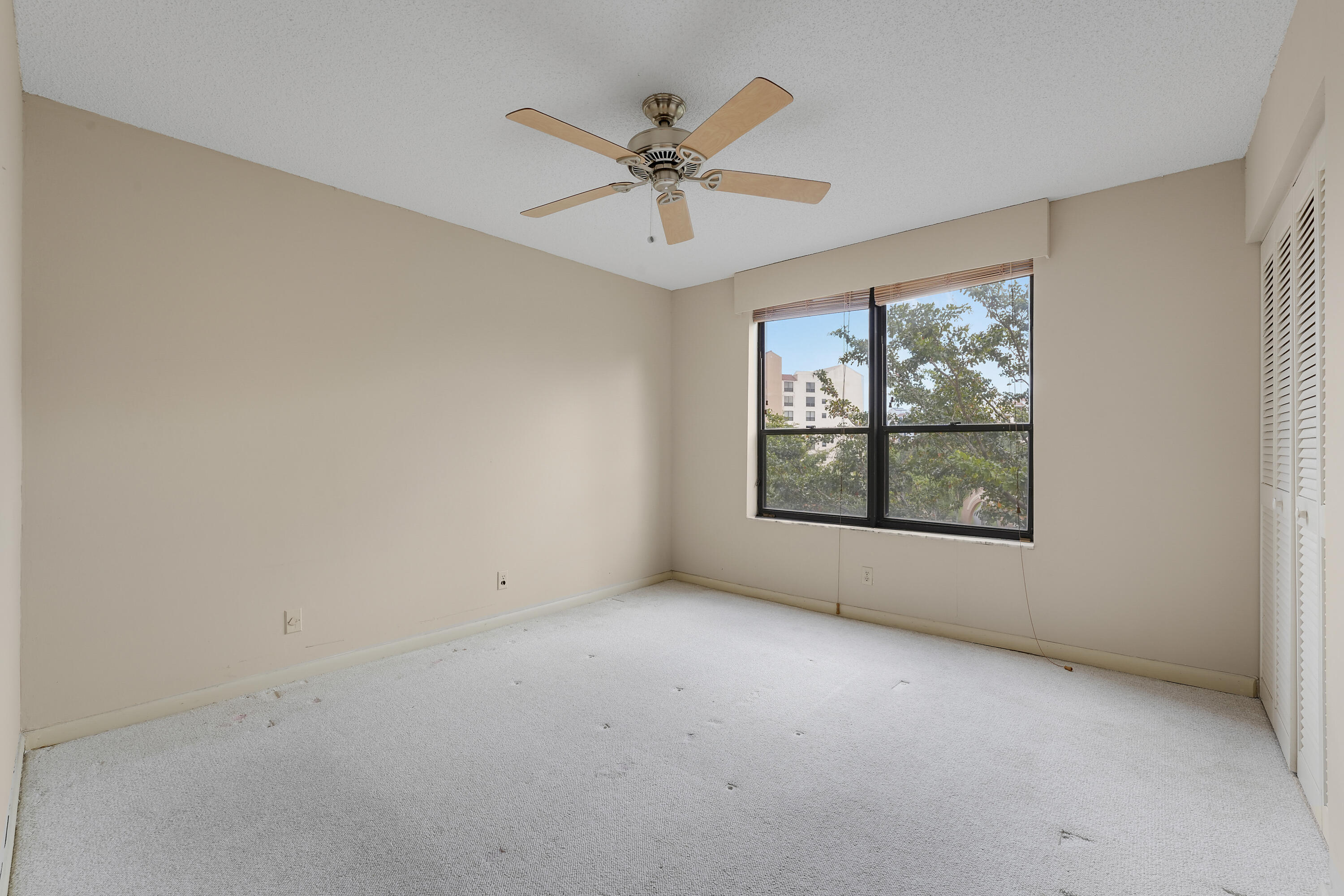 7233 Promenade #401 A, Boca Raton FL 33433