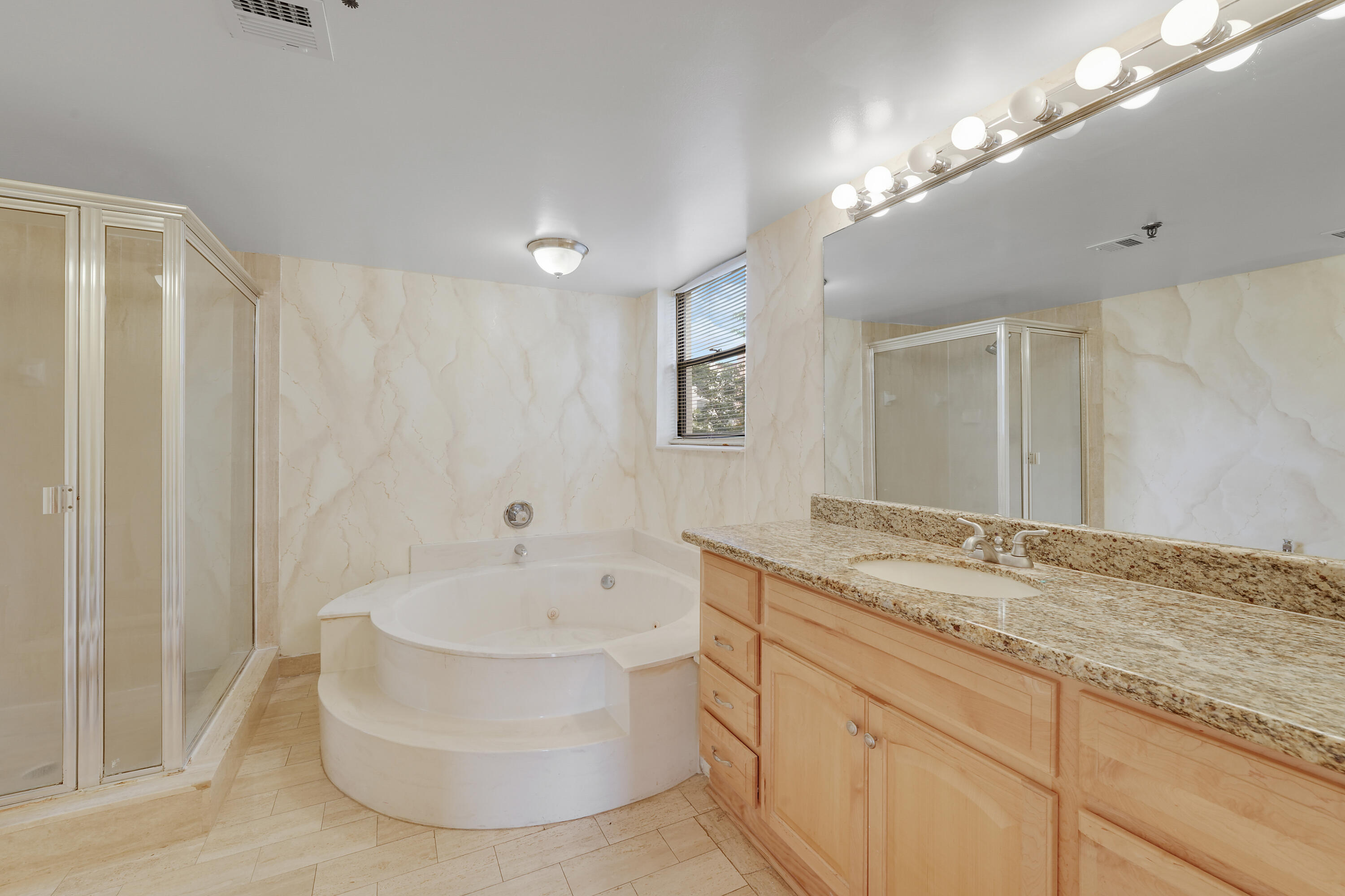 7233 Promenade #401 A, Boca Raton FL 33433