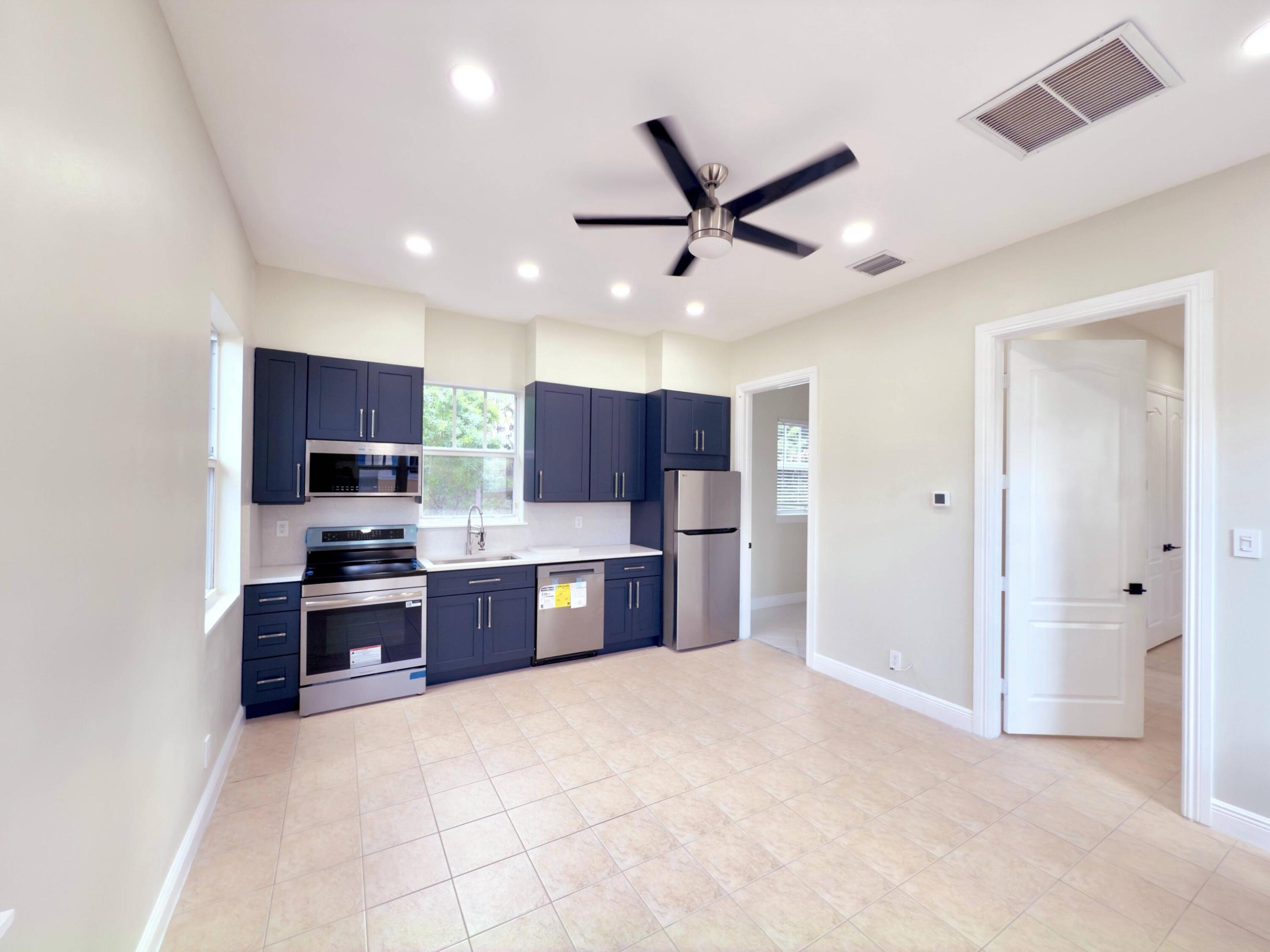 200 W Bay Cedar, Jupiter FL 33458