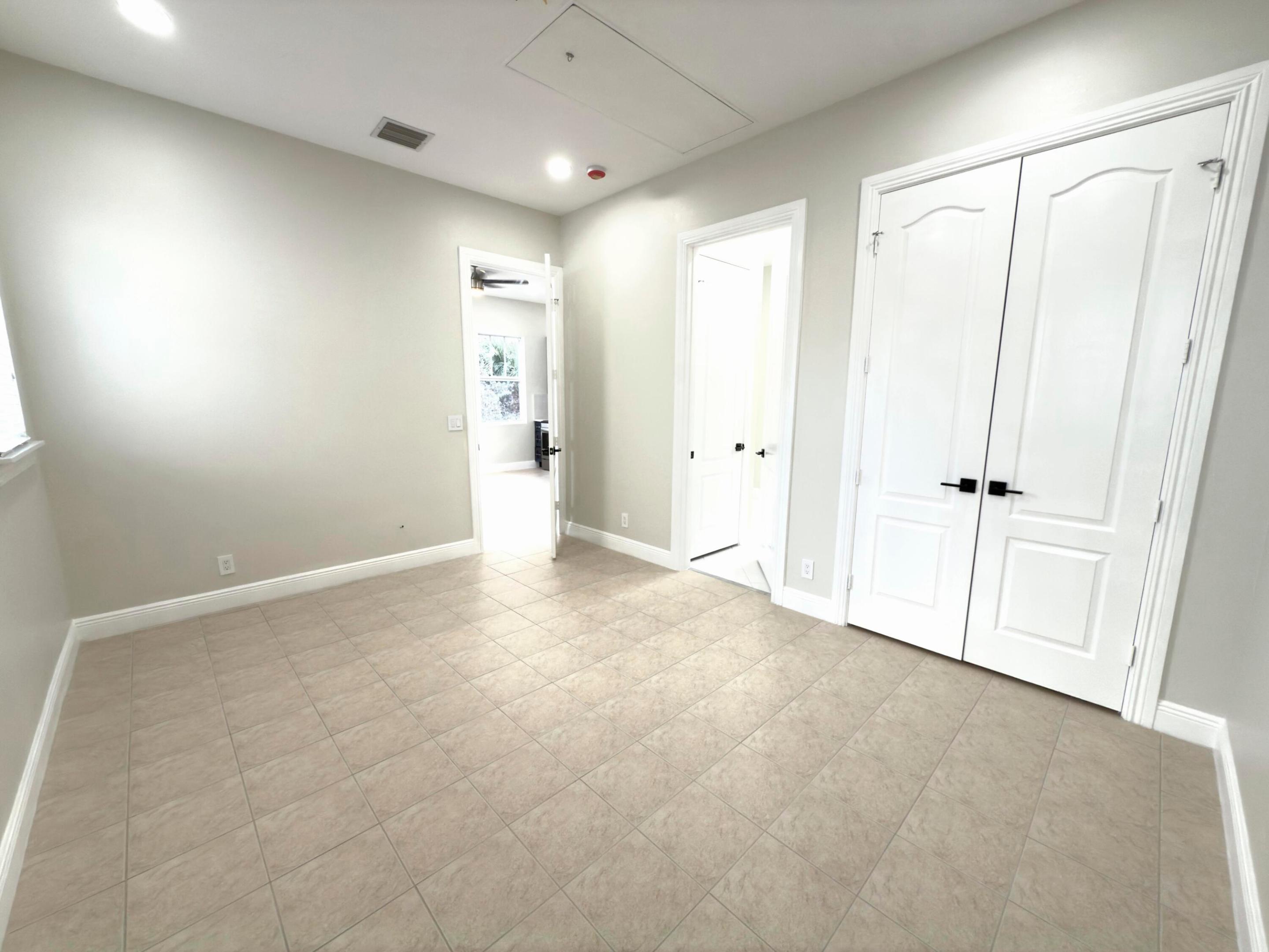 200 W Bay Cedar, Jupiter FL 33458