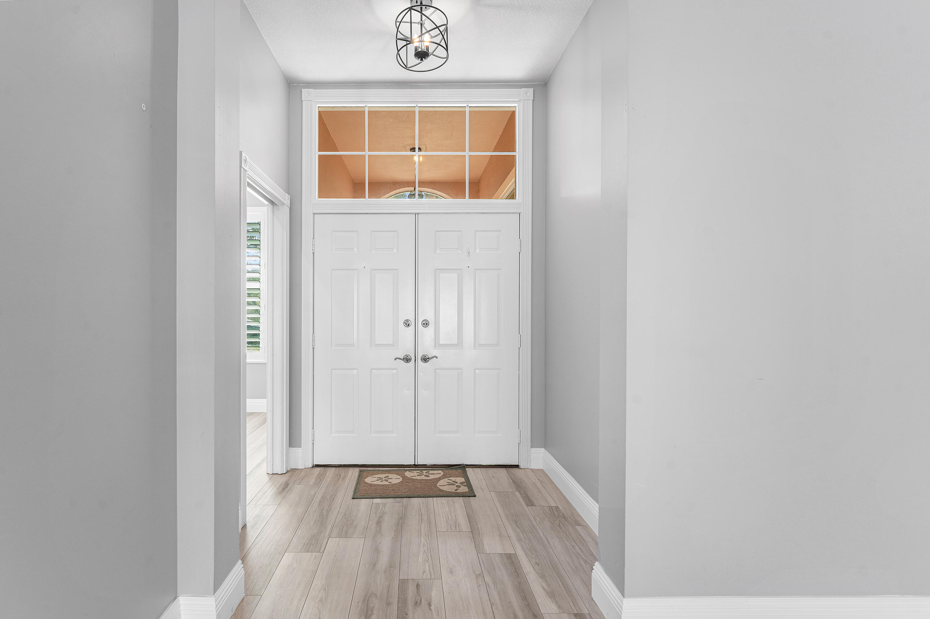 132 E Hampton, Jupiter FL 33458