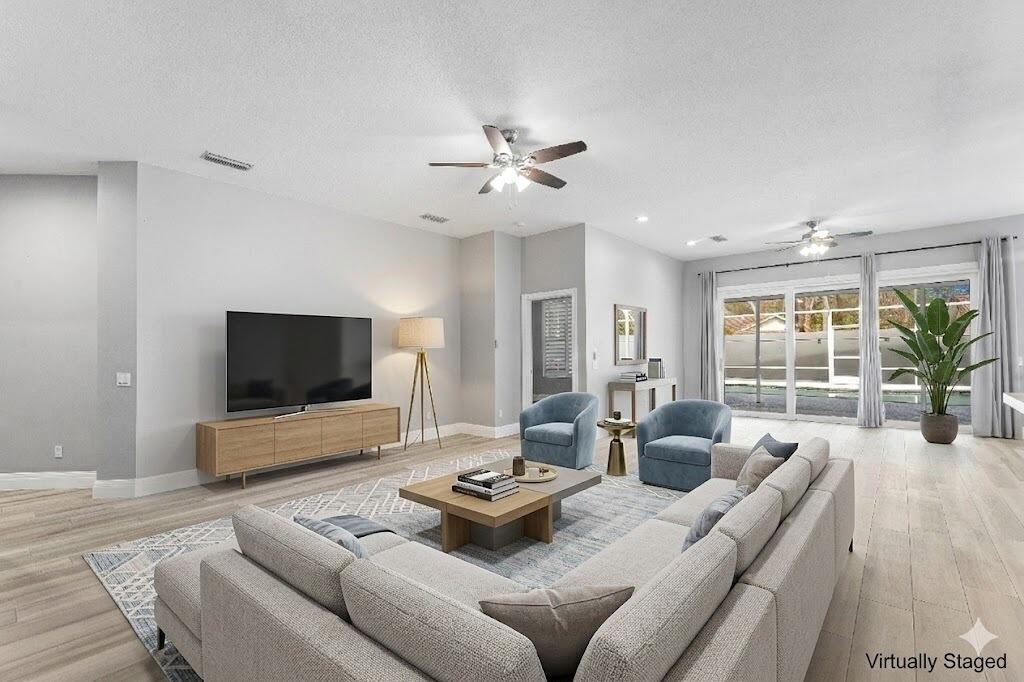 132 E Hampton, Jupiter FL 33458