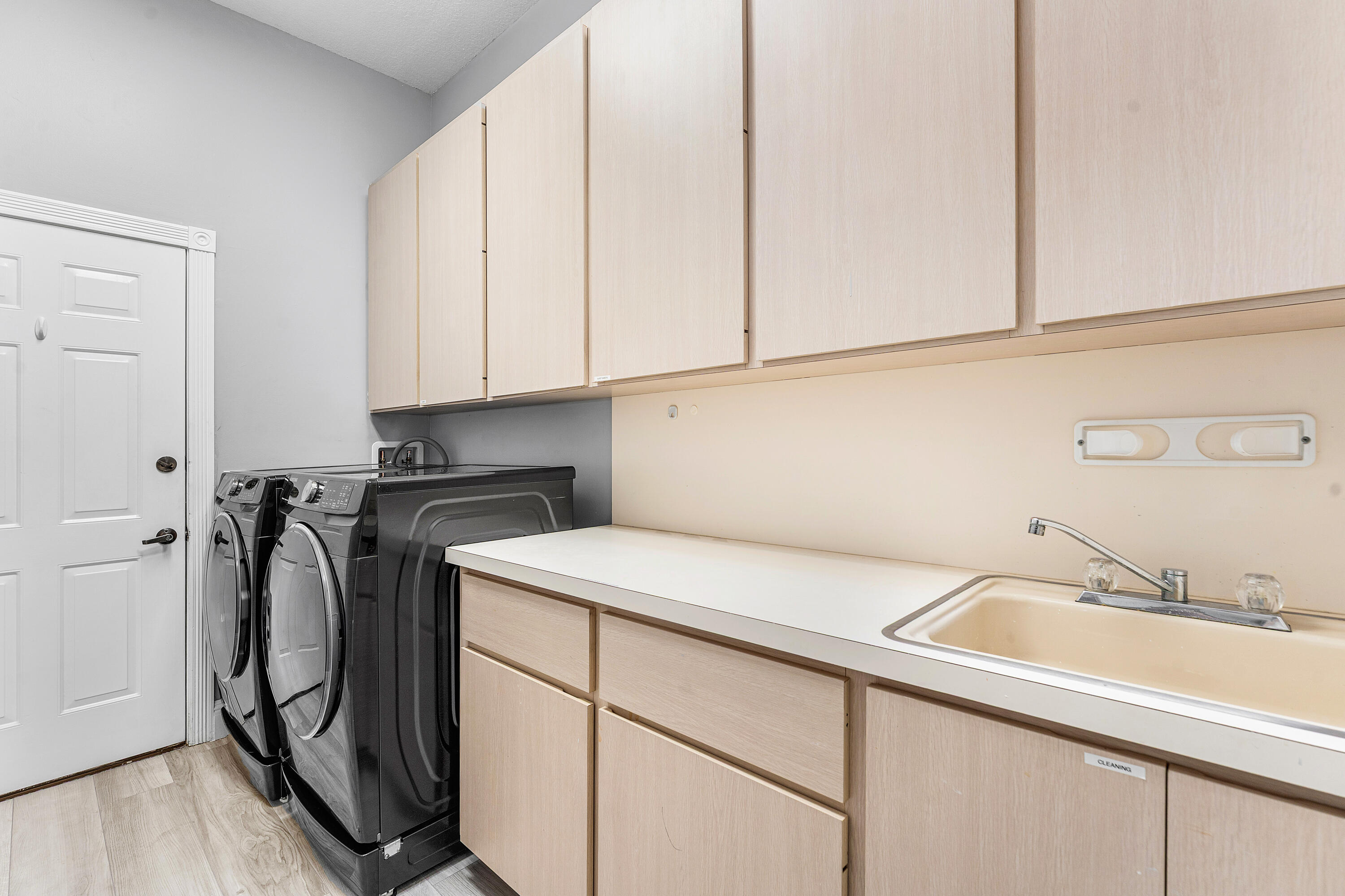 132 E Hampton, Jupiter FL 33458